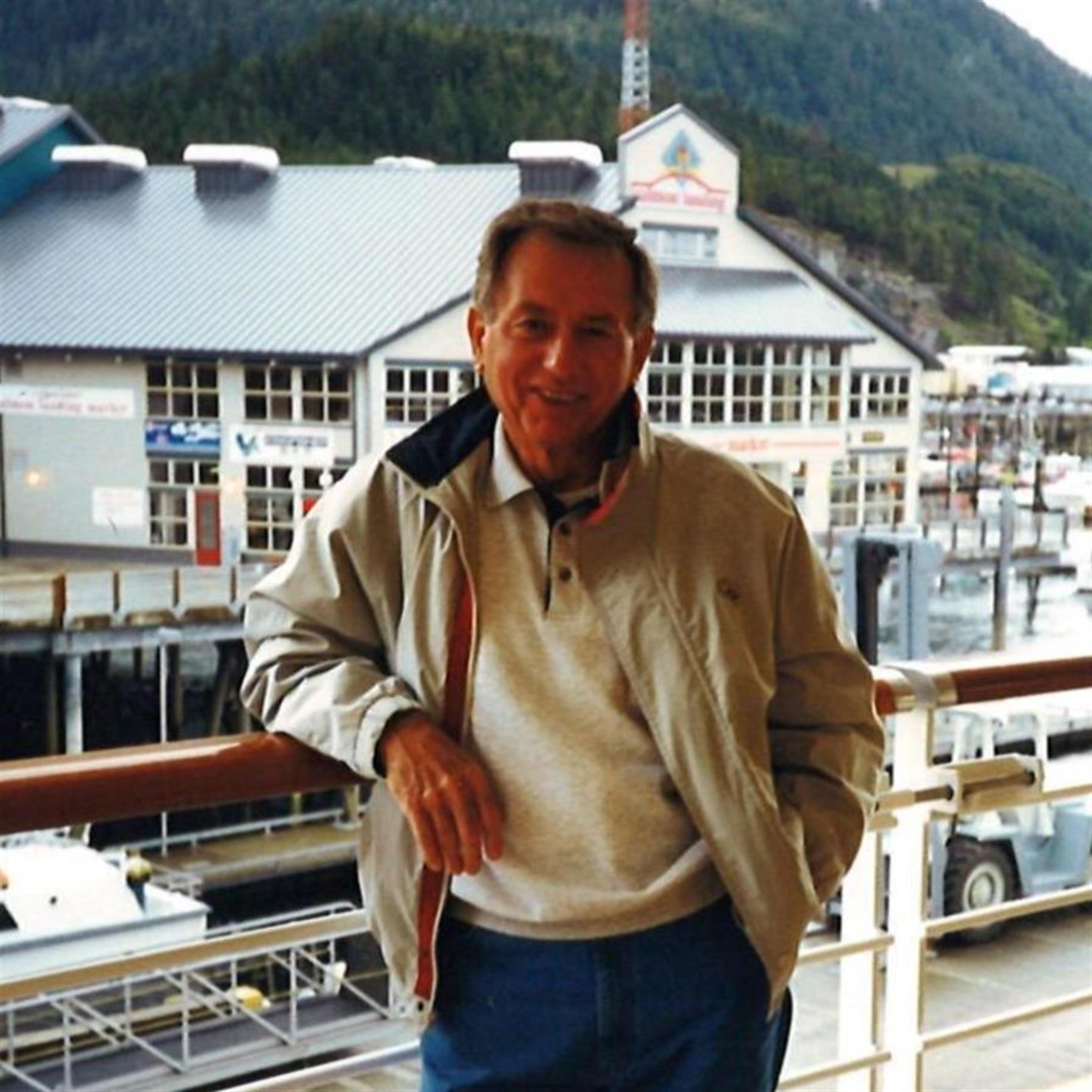 Olan Eugene Miller's obituary picture