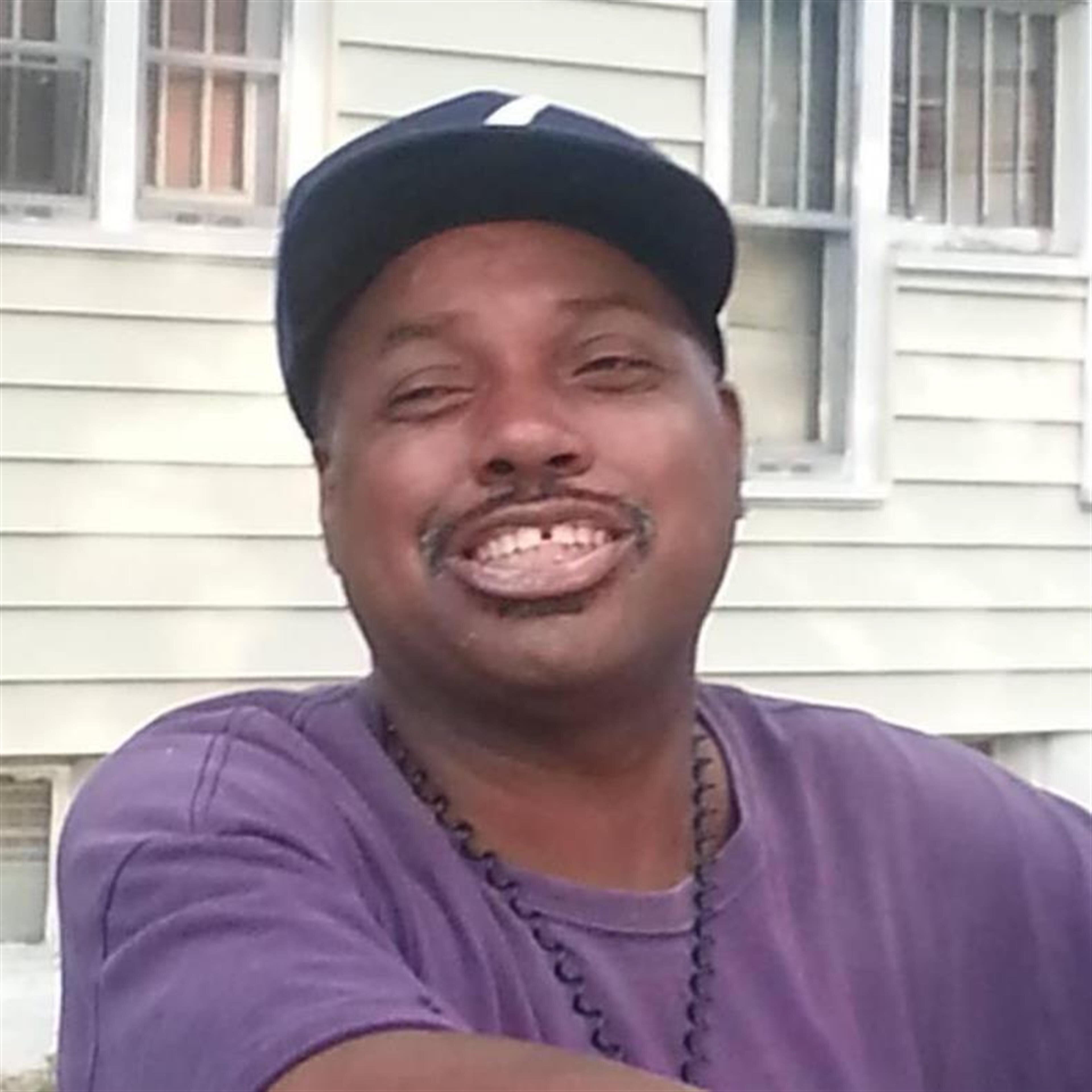 Lee White Singleton