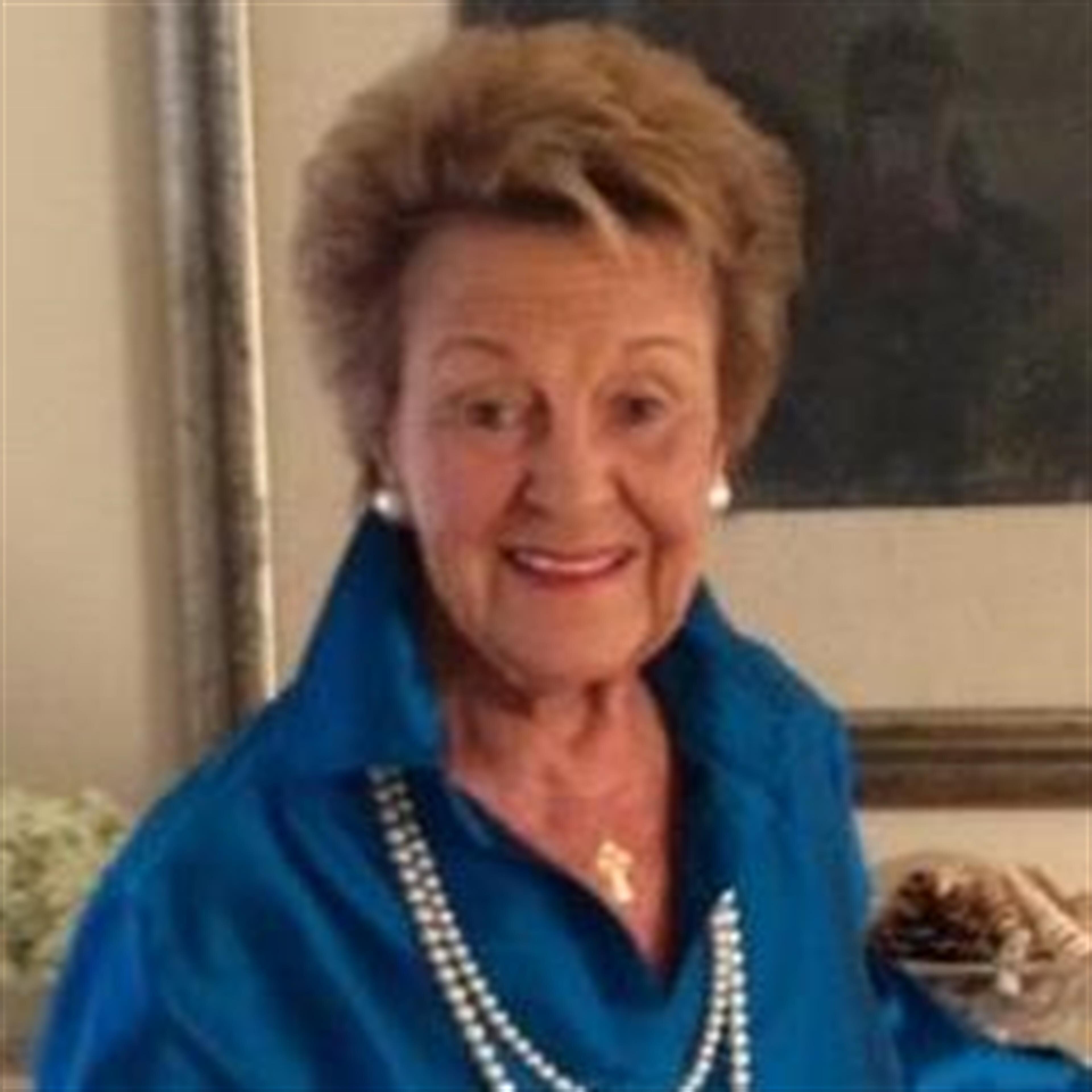 Dolores Gina James