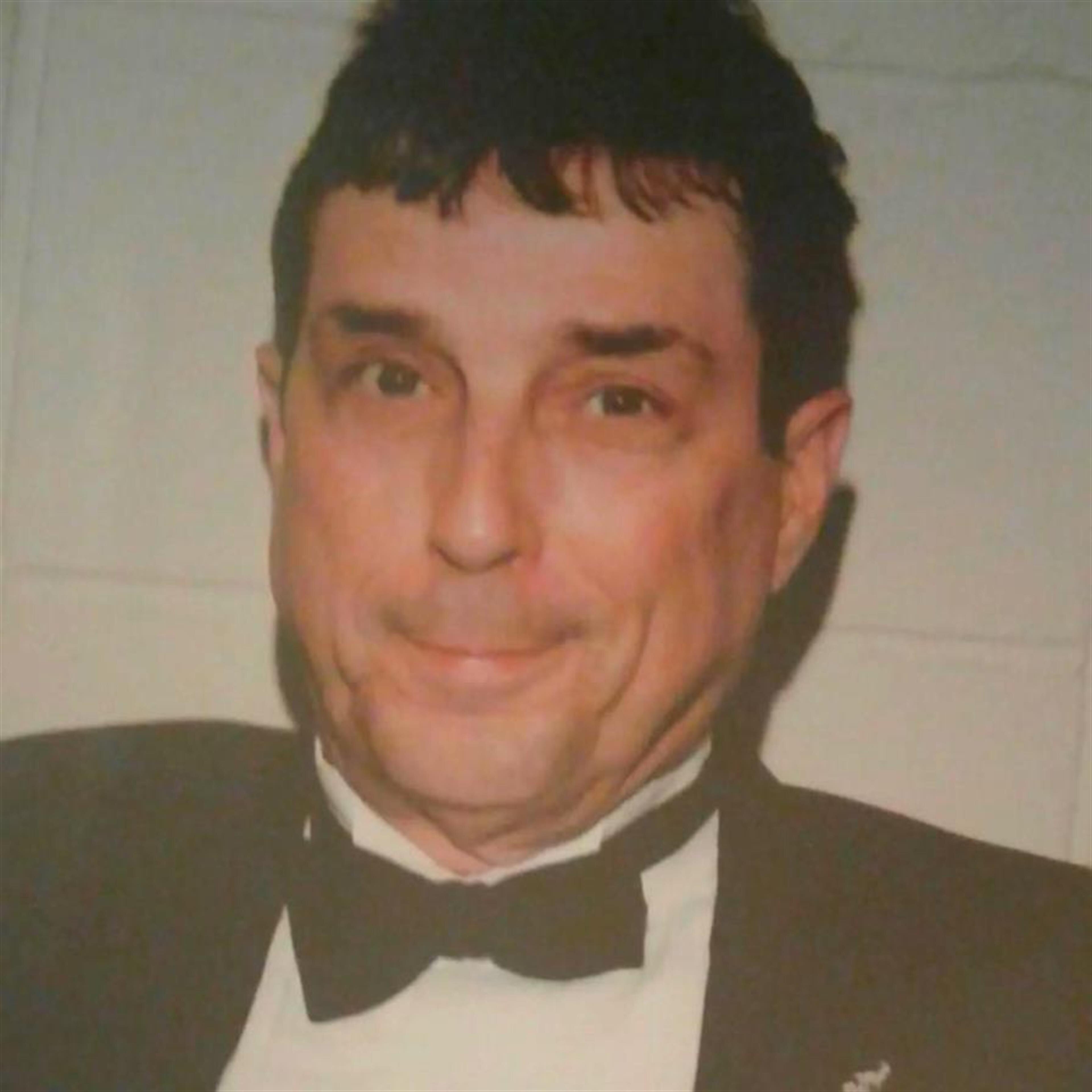 Mr. Kenneth Wray Perkins