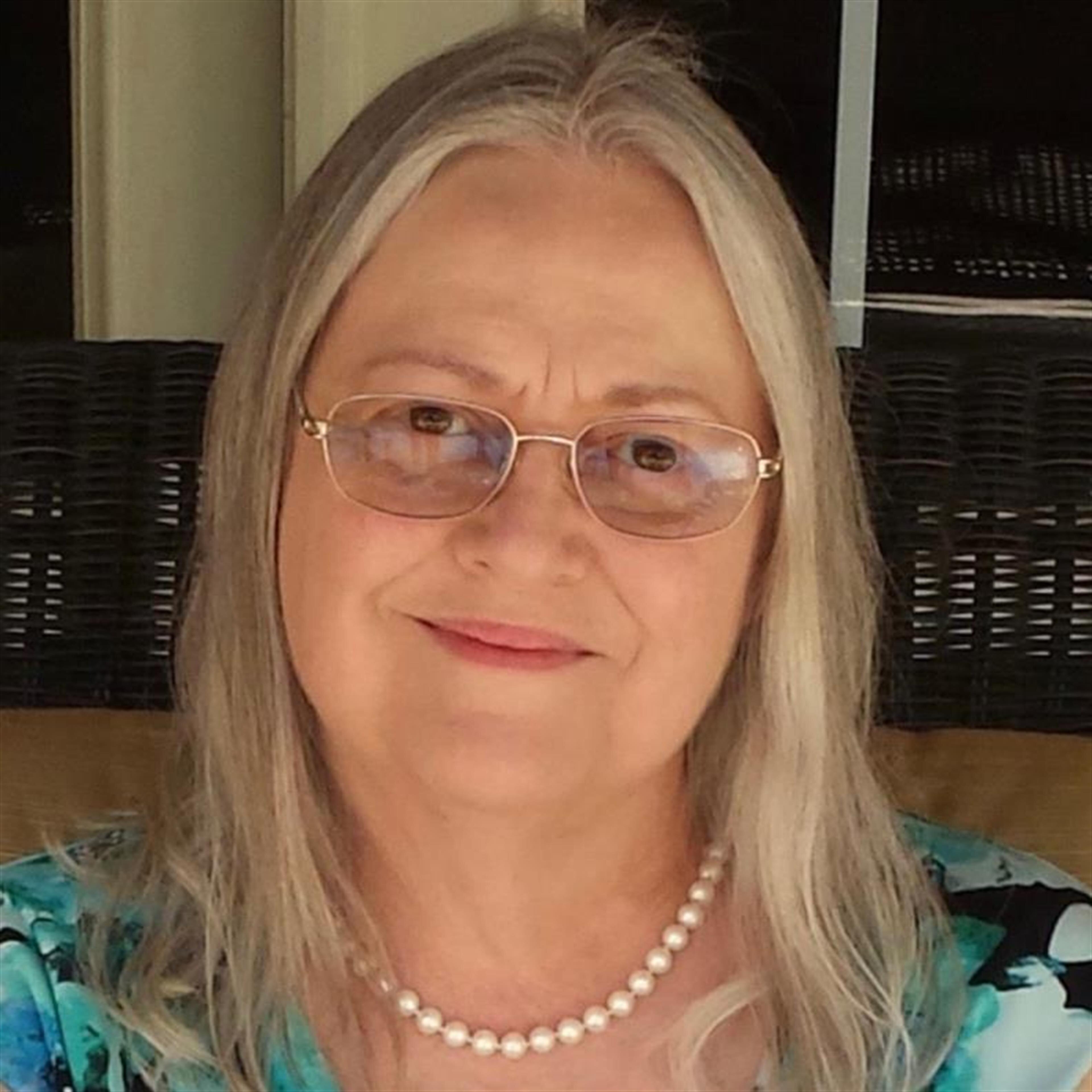 Gail Sanders Devine