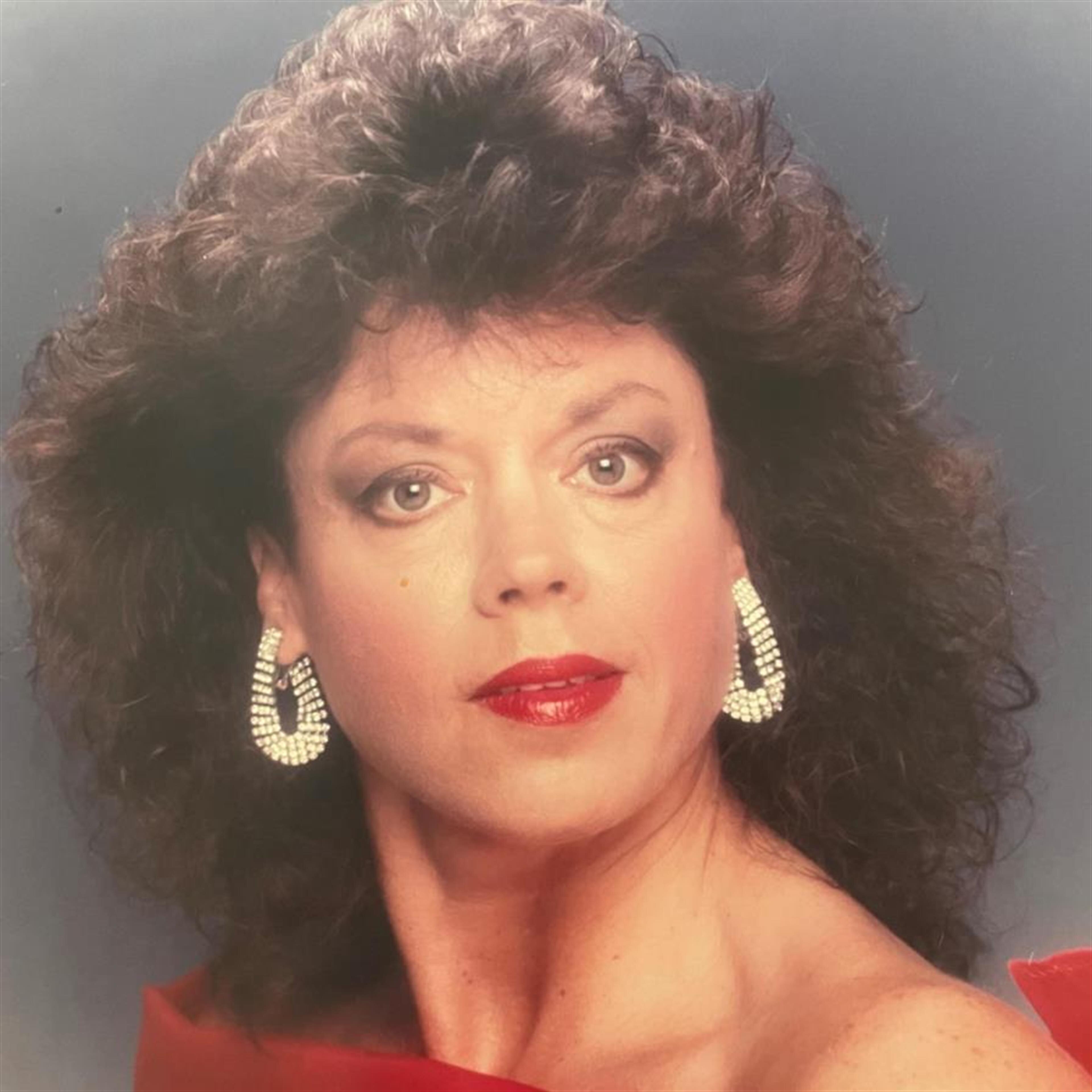 Mary Jo Oliveira
