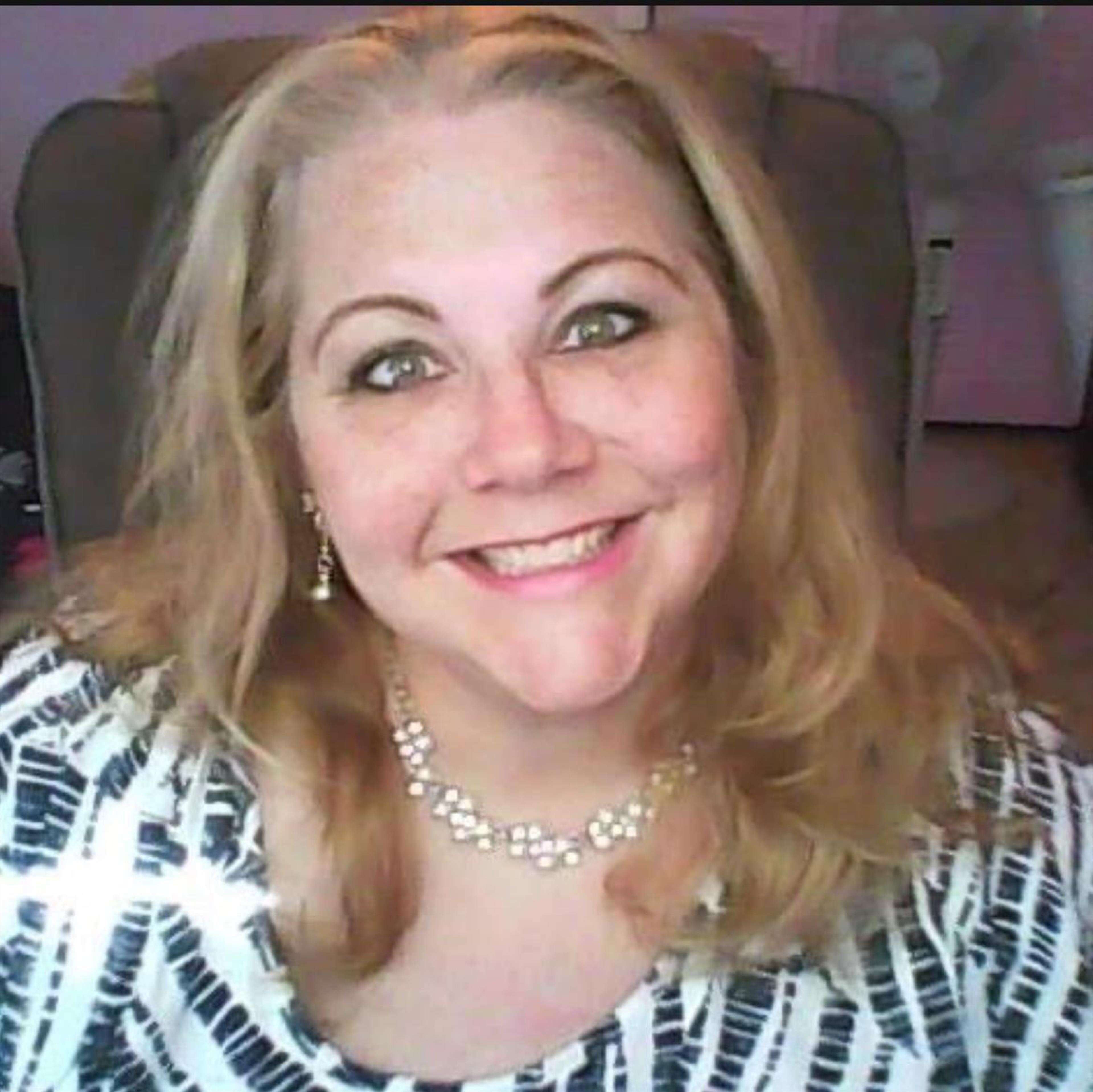 Beverly J Boyle