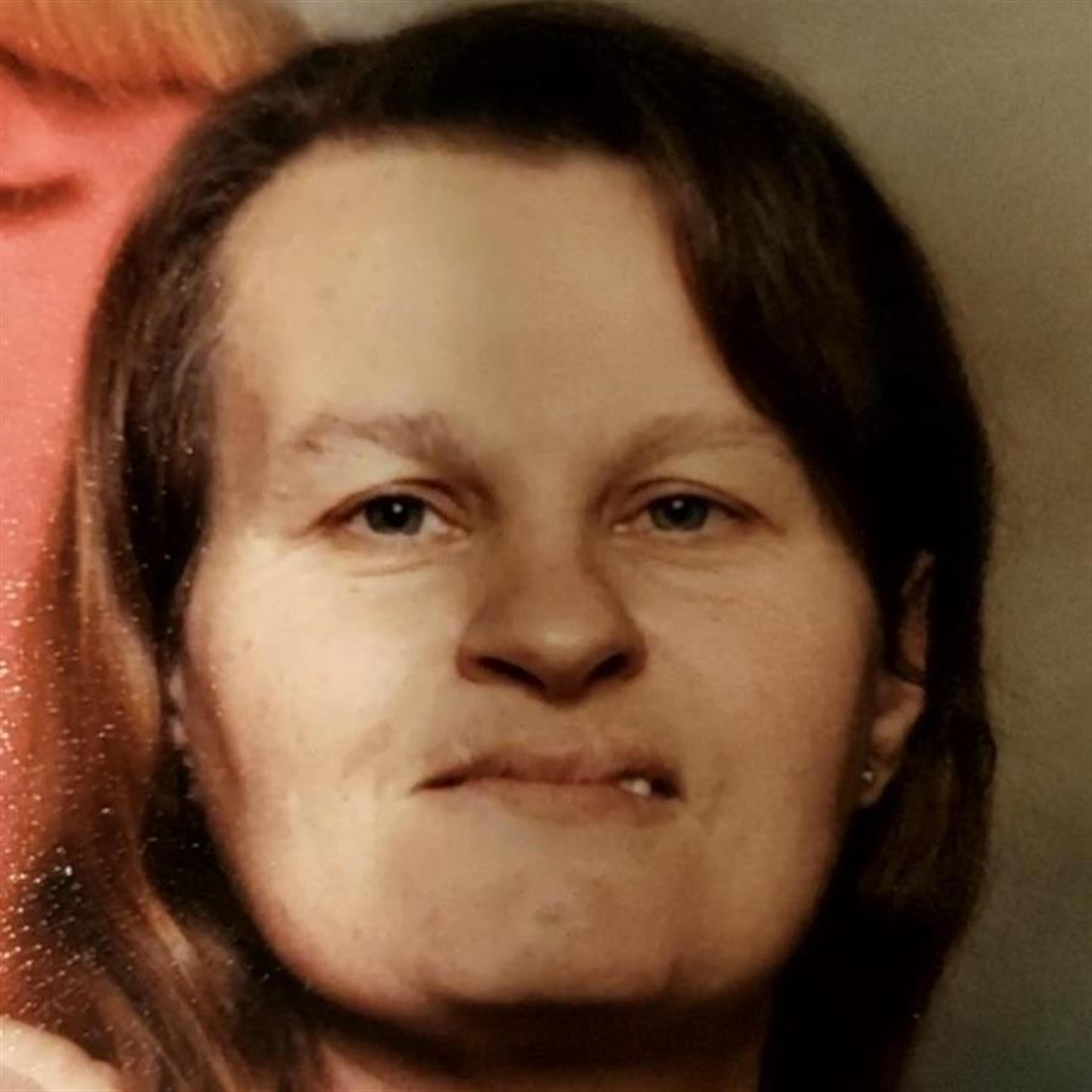 Teresa Rosella Hoskins