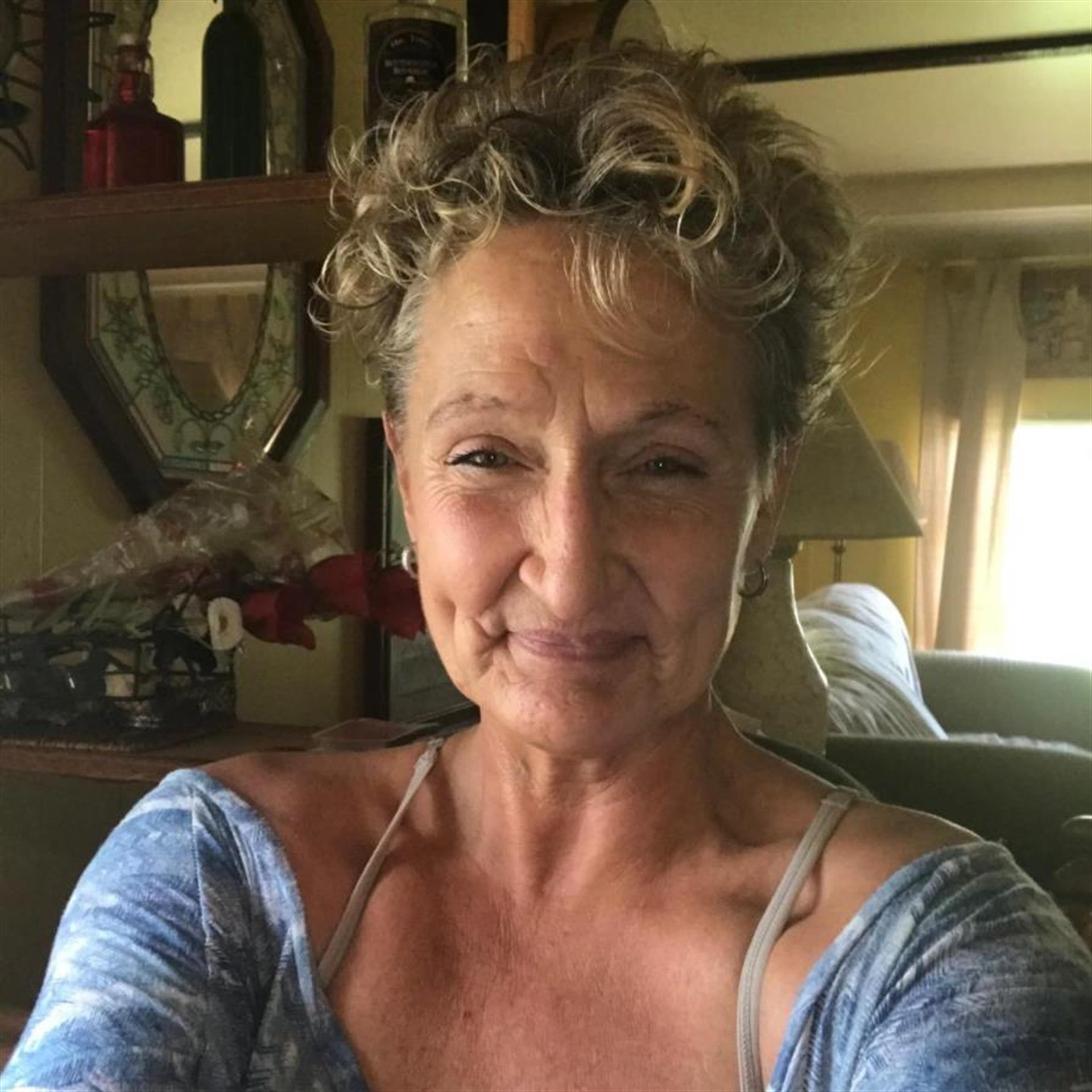 Lisa Marie Troester