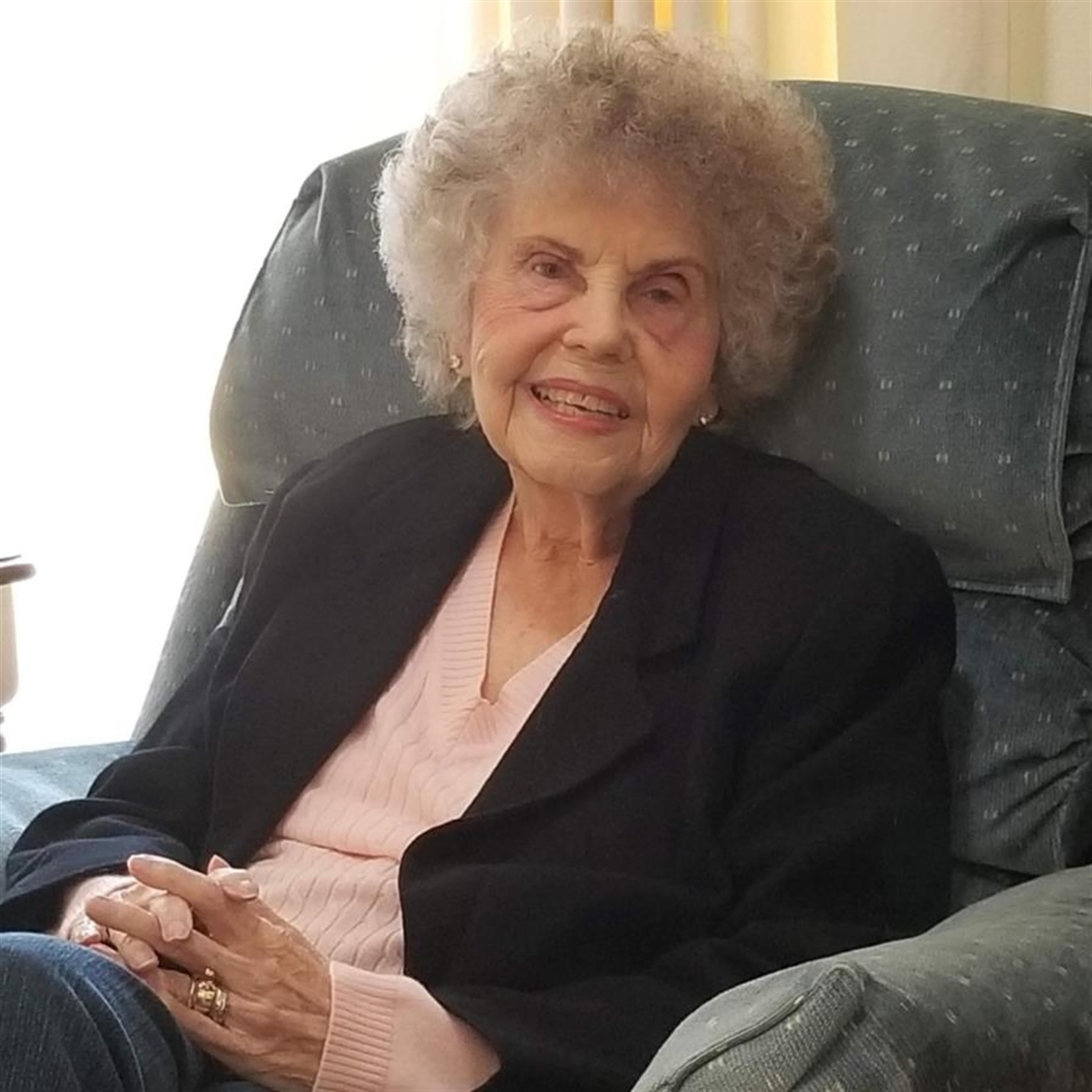 Mrs. Elsie Faye Fast