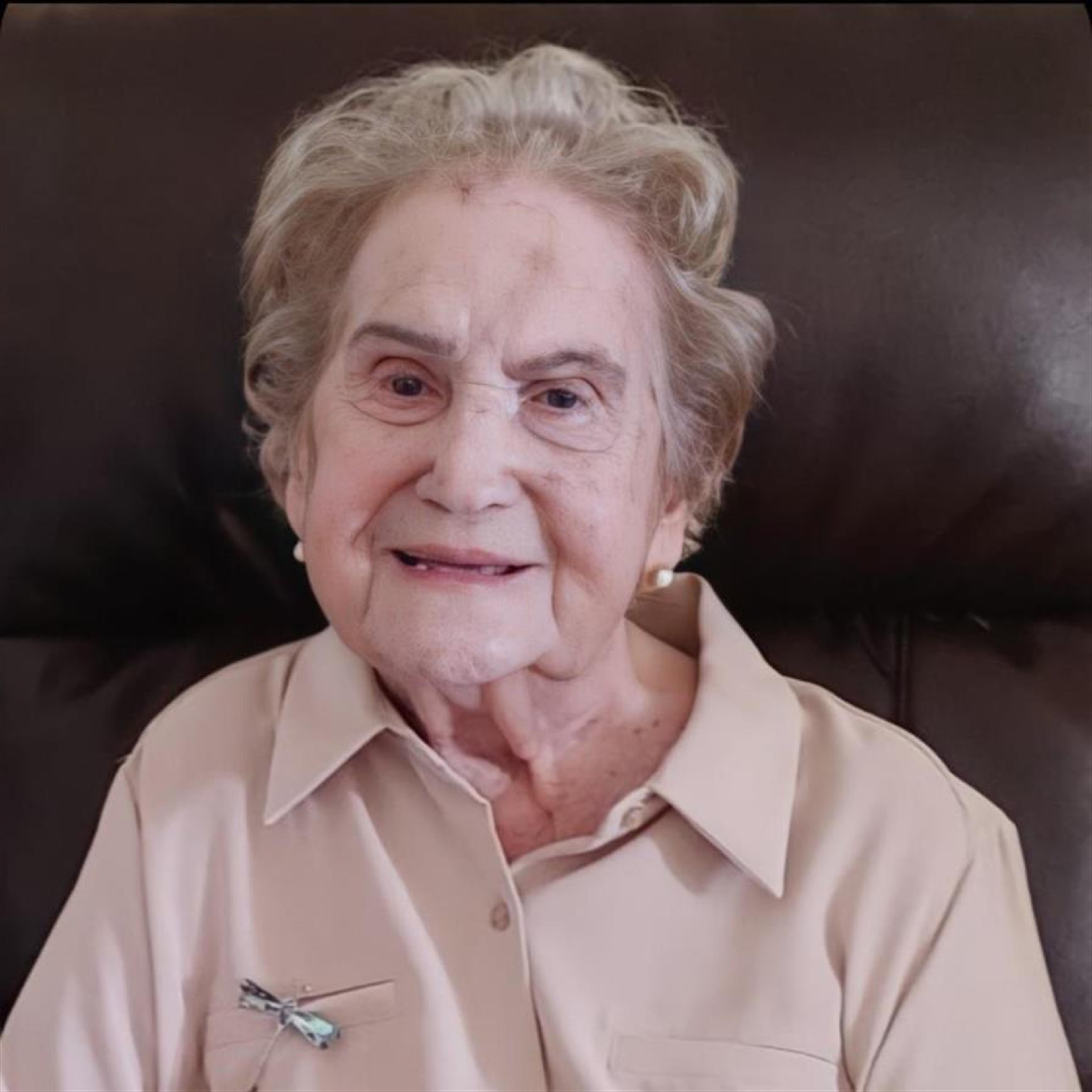 Maria J. Aira-Gonzalez