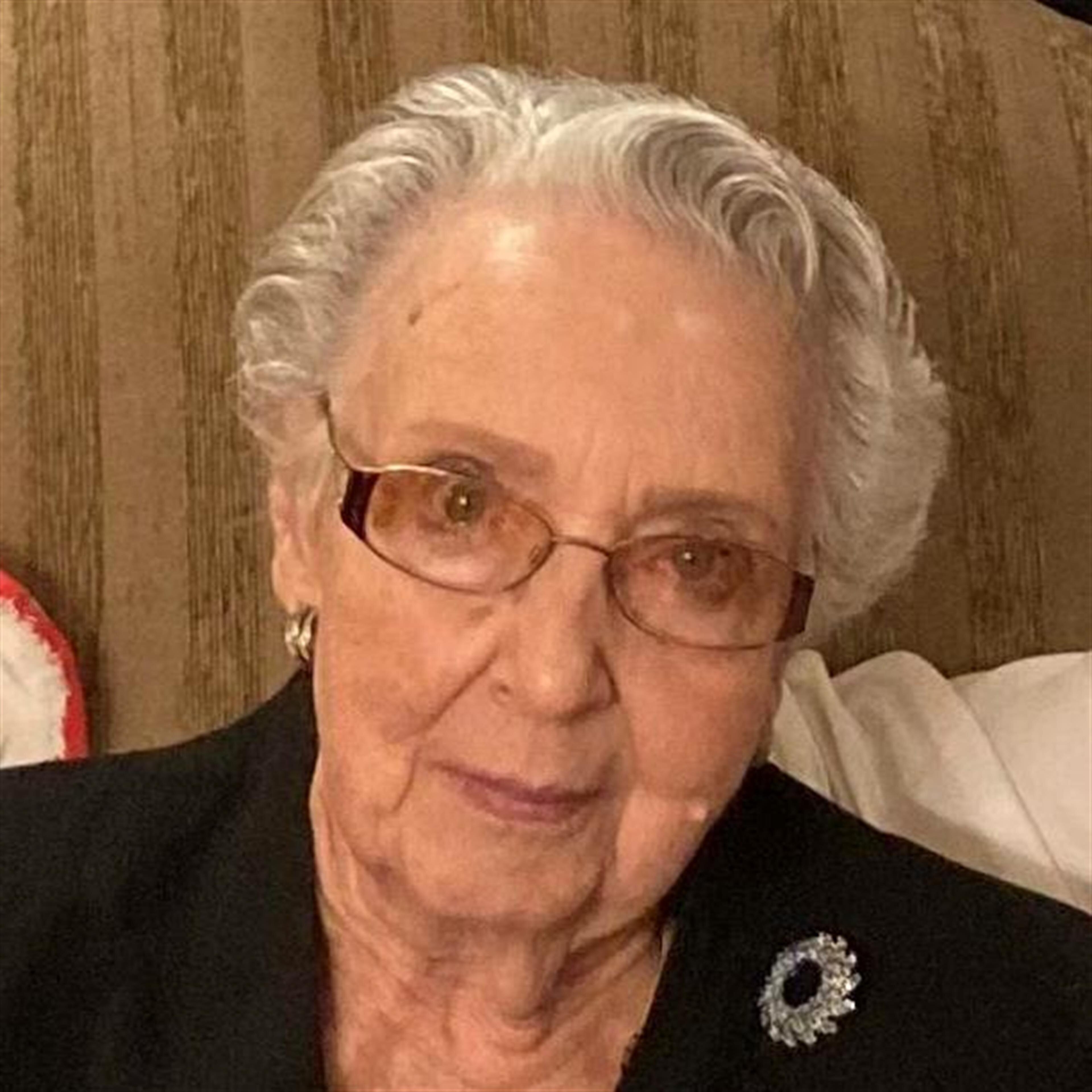 MARIA LUISA FERNANDEZ