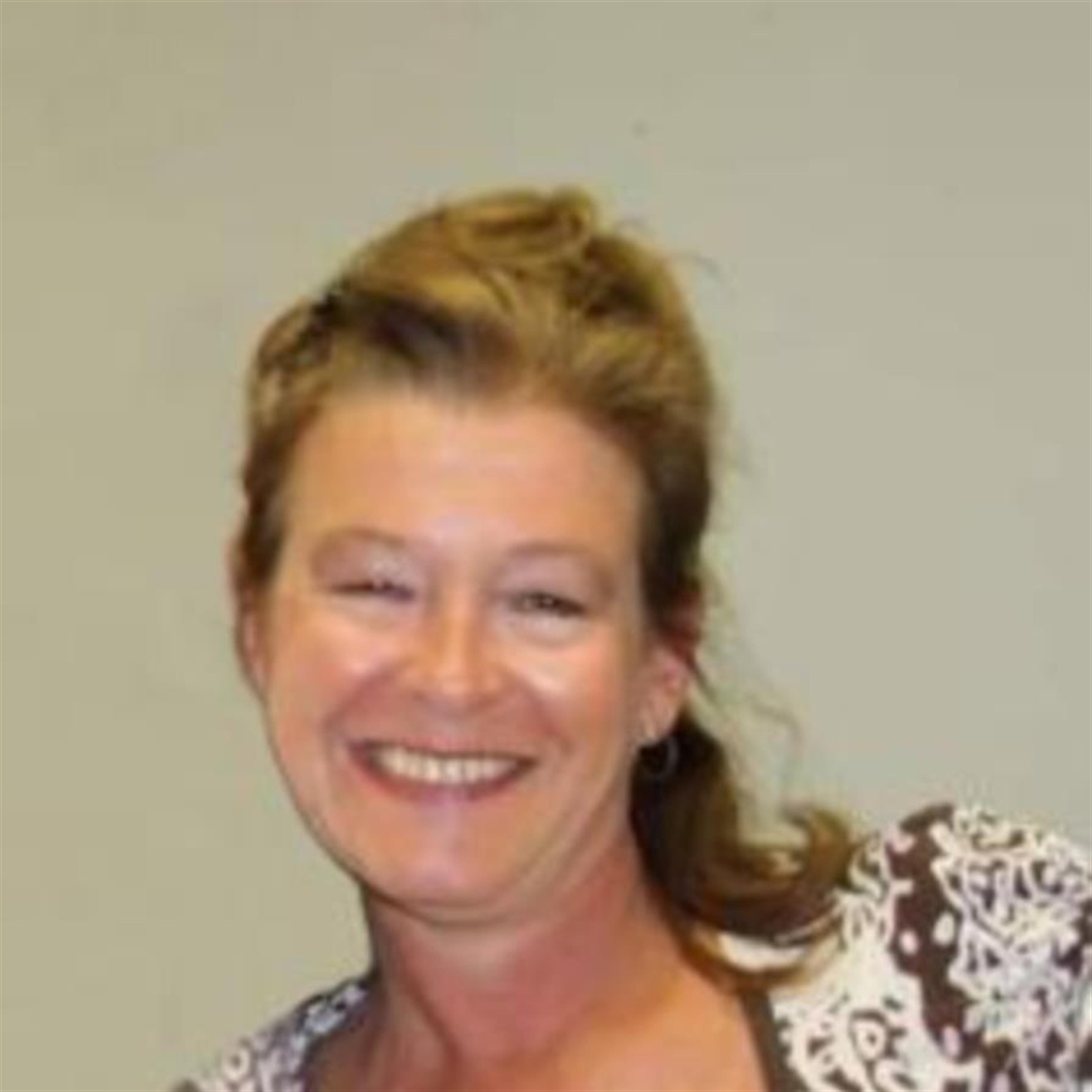 Kelly Renee Thomas (Lebanon)