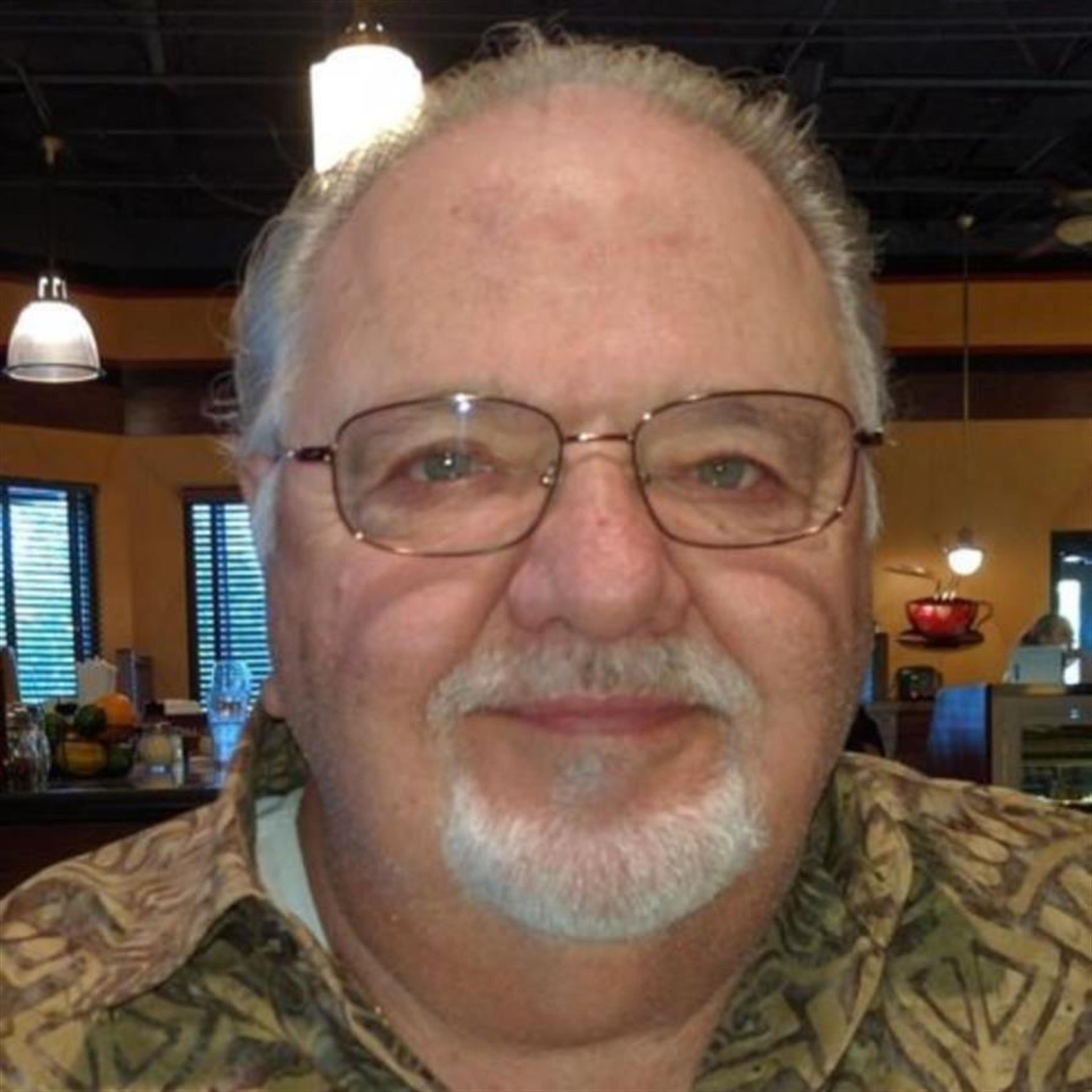 Ralph D Vitale
