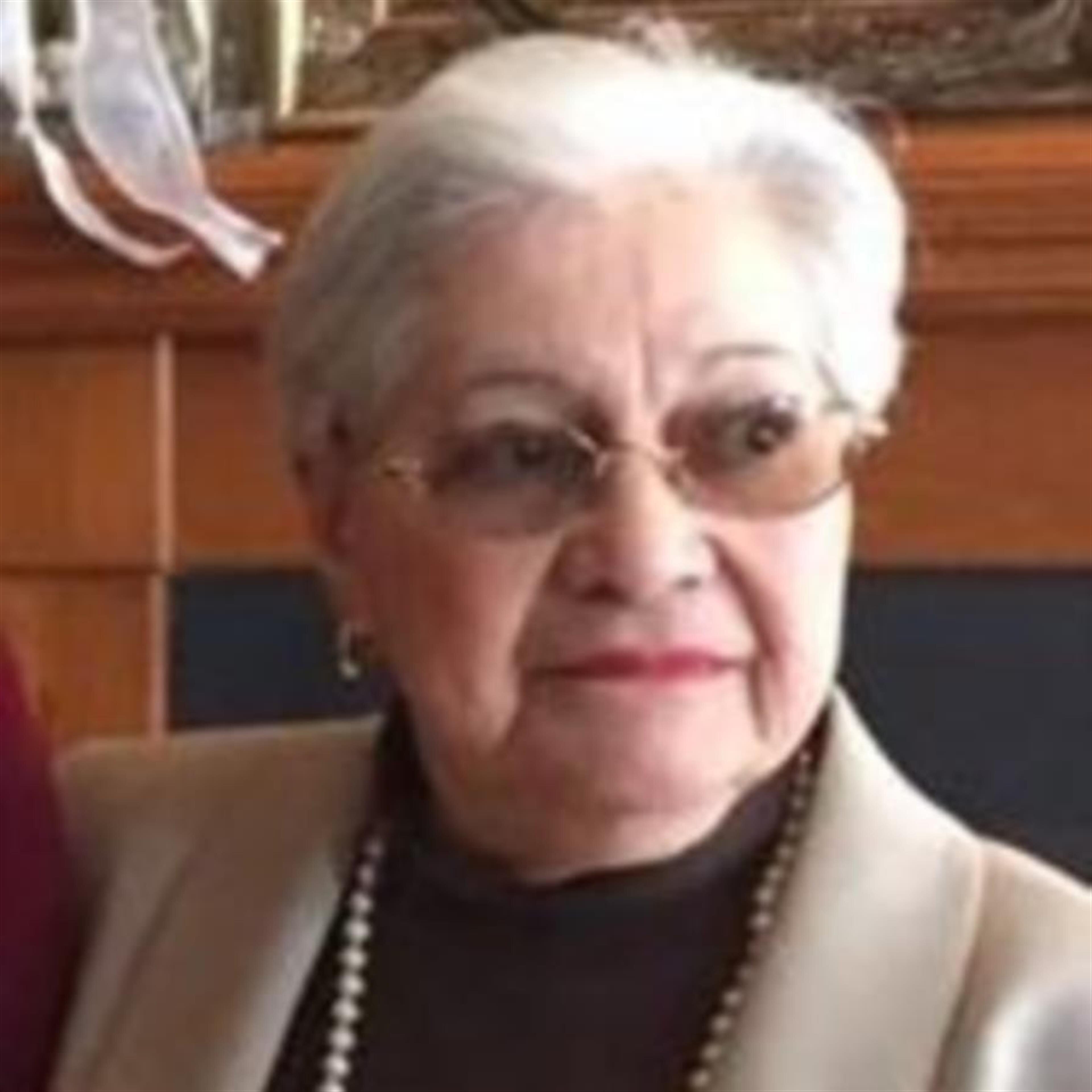 Lesbia Margarita Gonzalez de Diaz