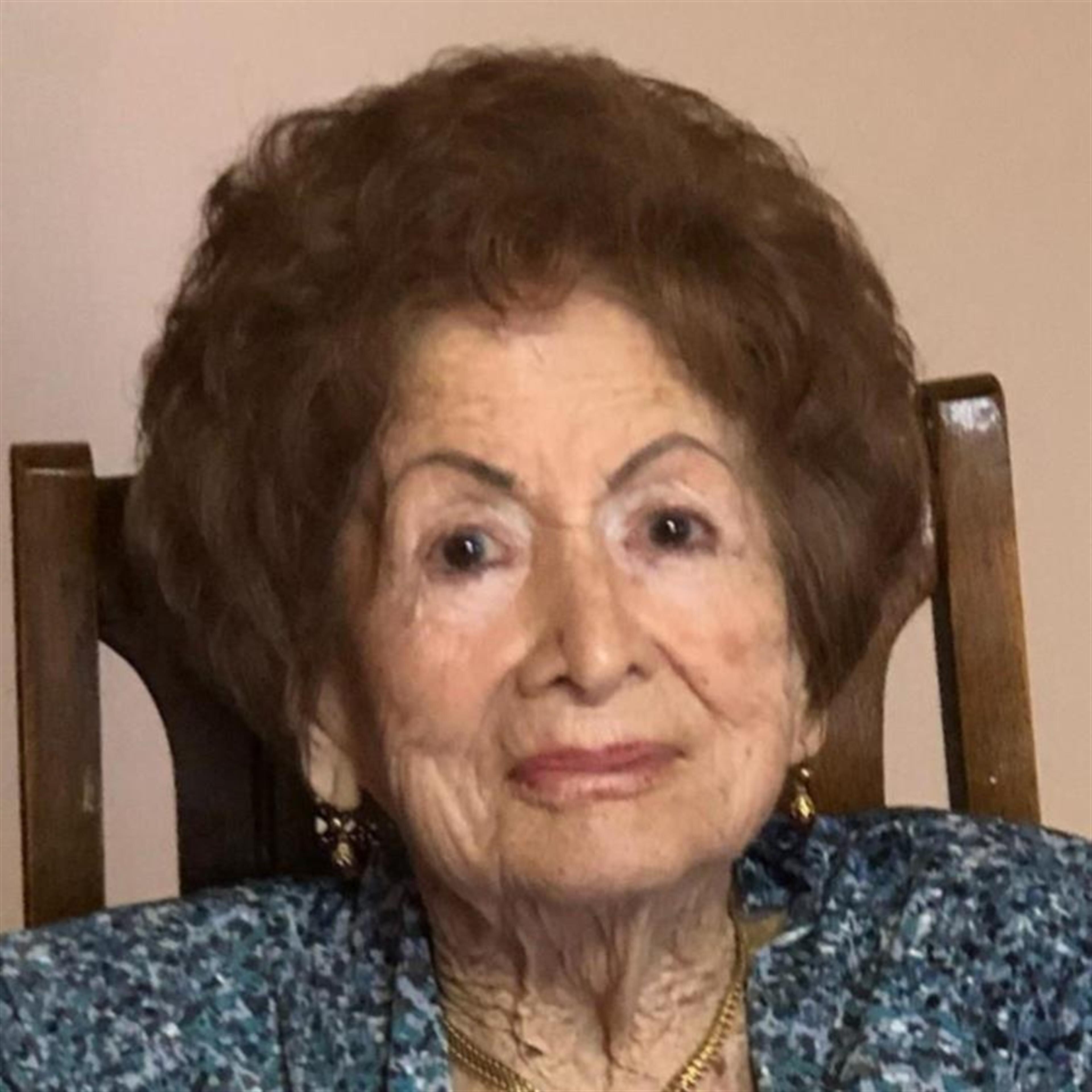 Maria M Diaz