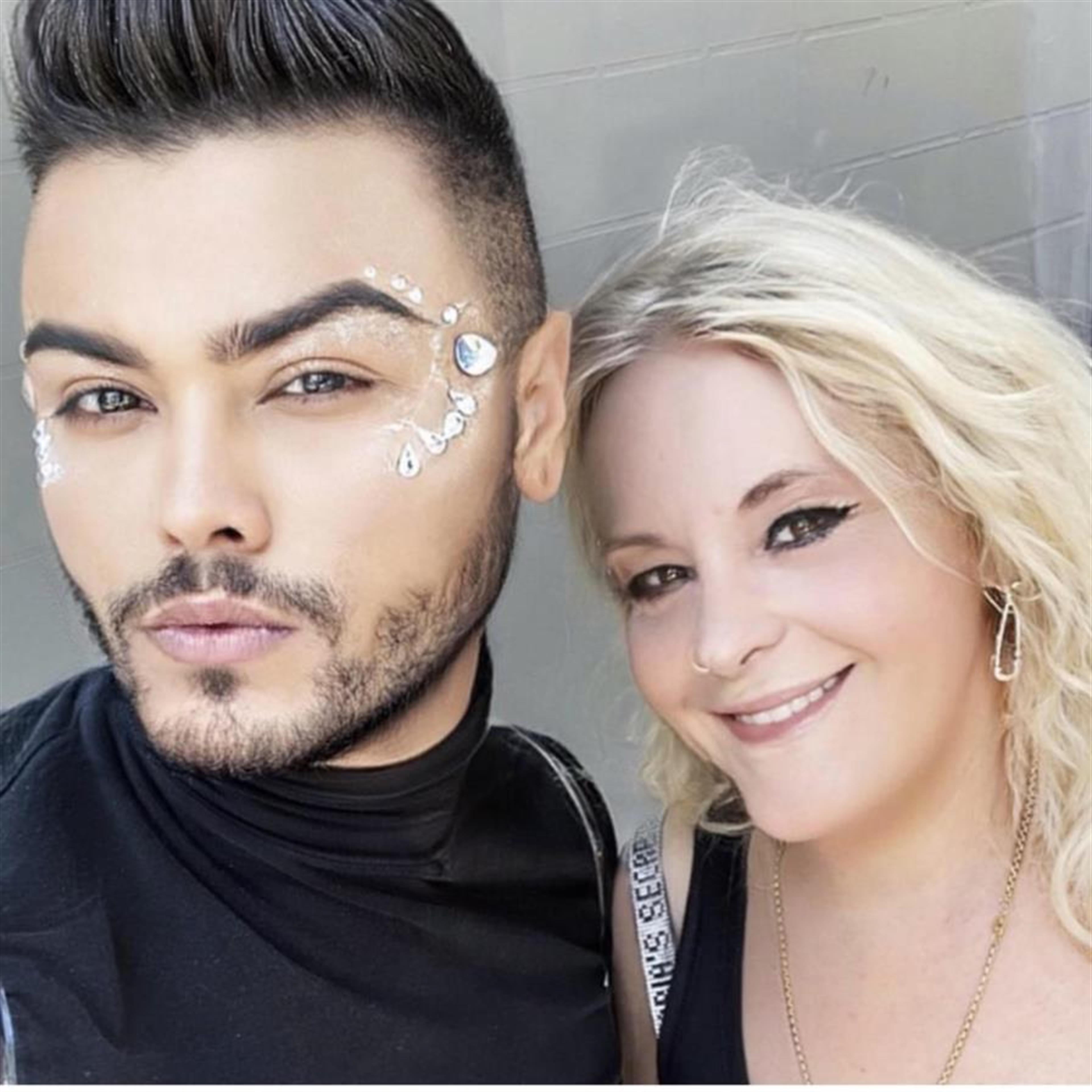 Debra Lynn Barton's obituary picture