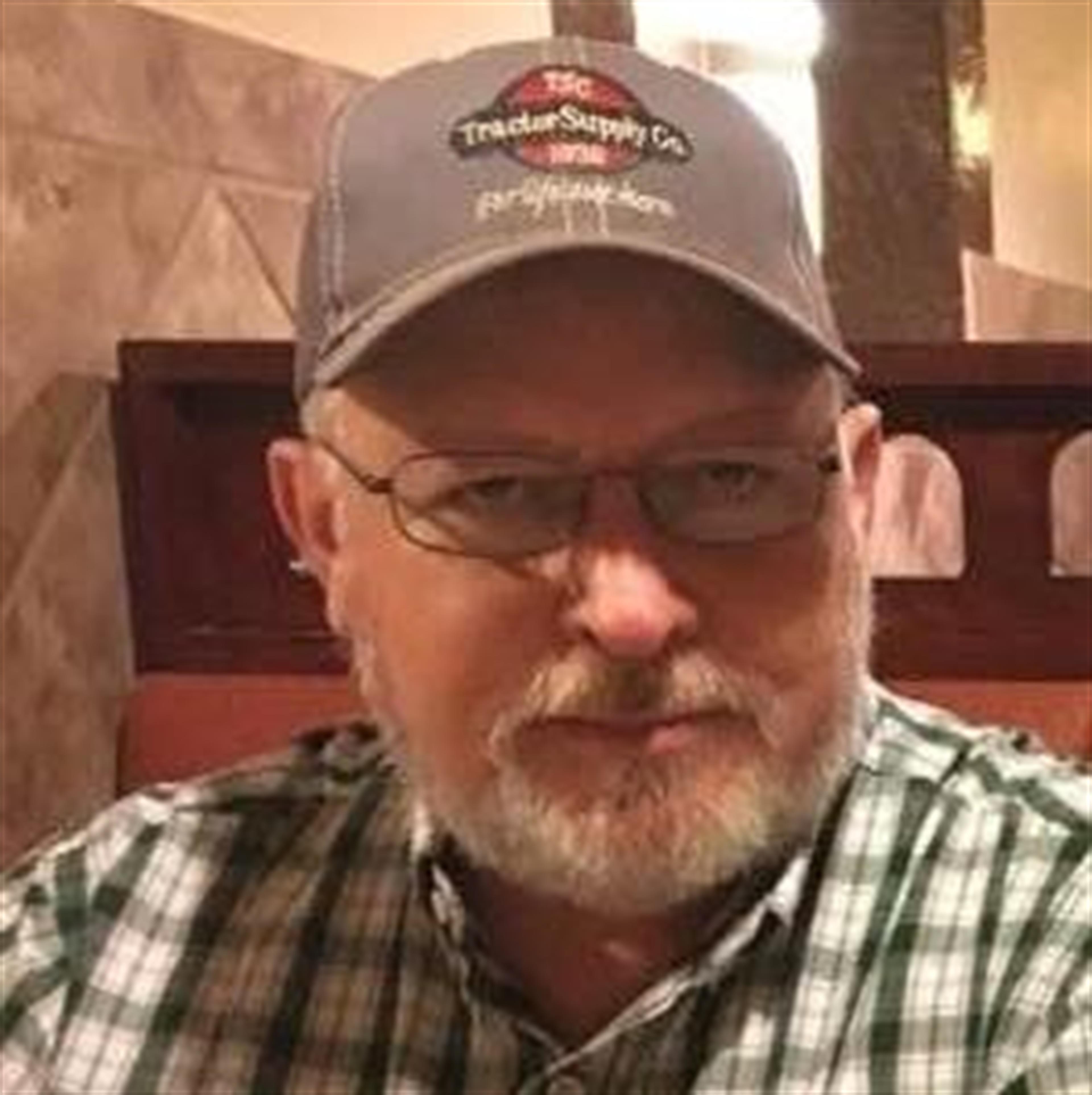 Dale Leslie Huneycutt