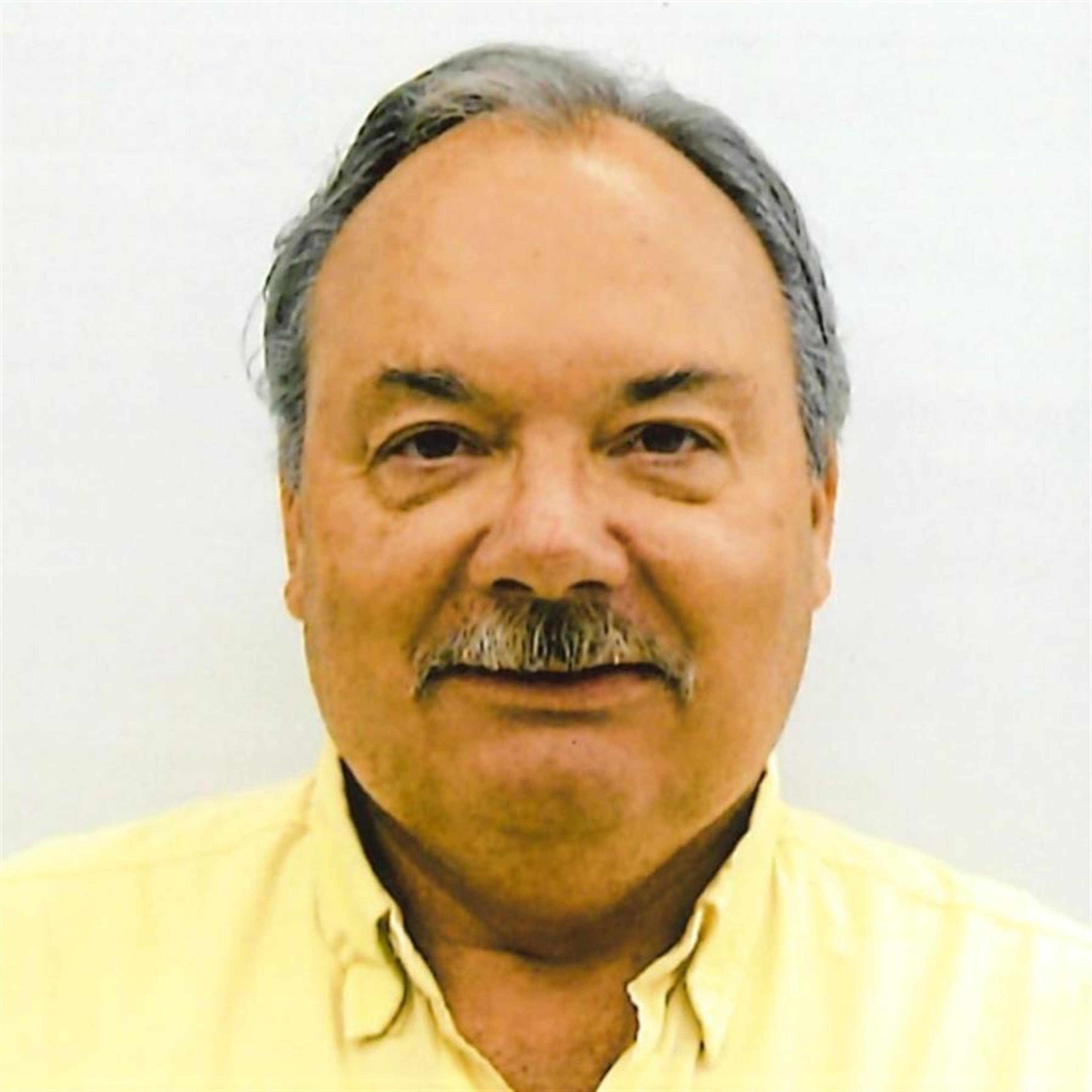 Robert "Bob" Lewis Tompkins