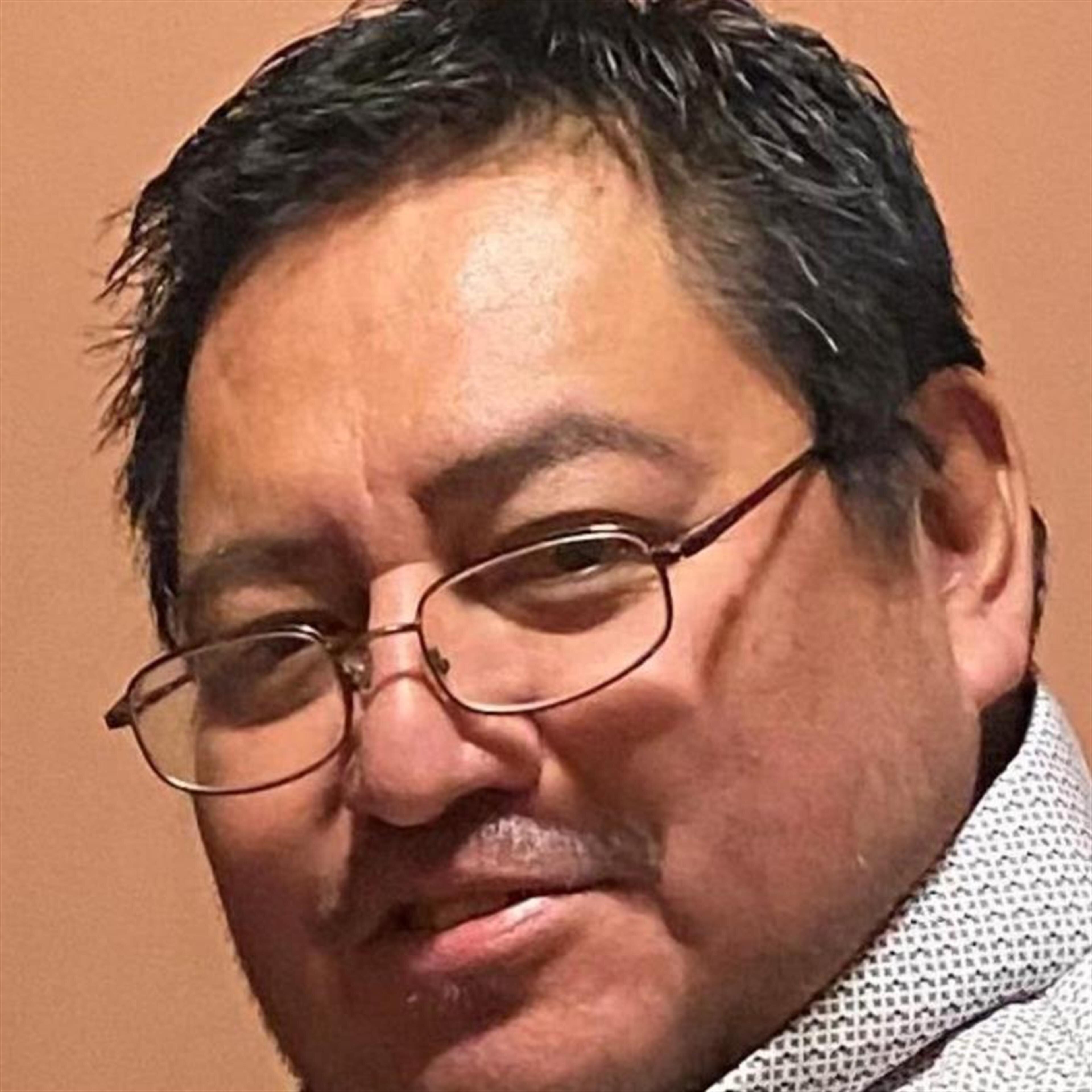 Manuel Velasquez
