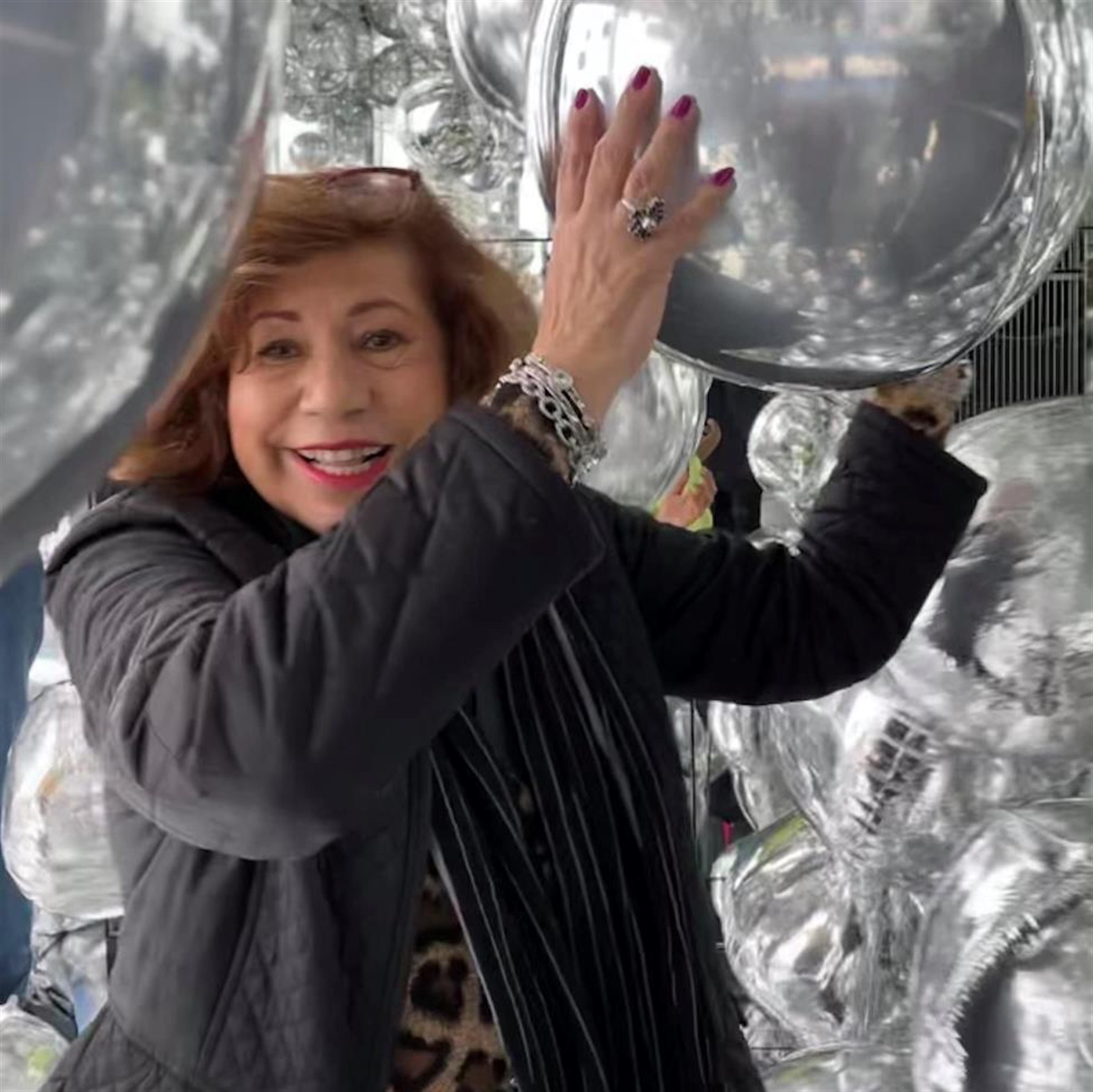 BELEN E VELASQUEZ