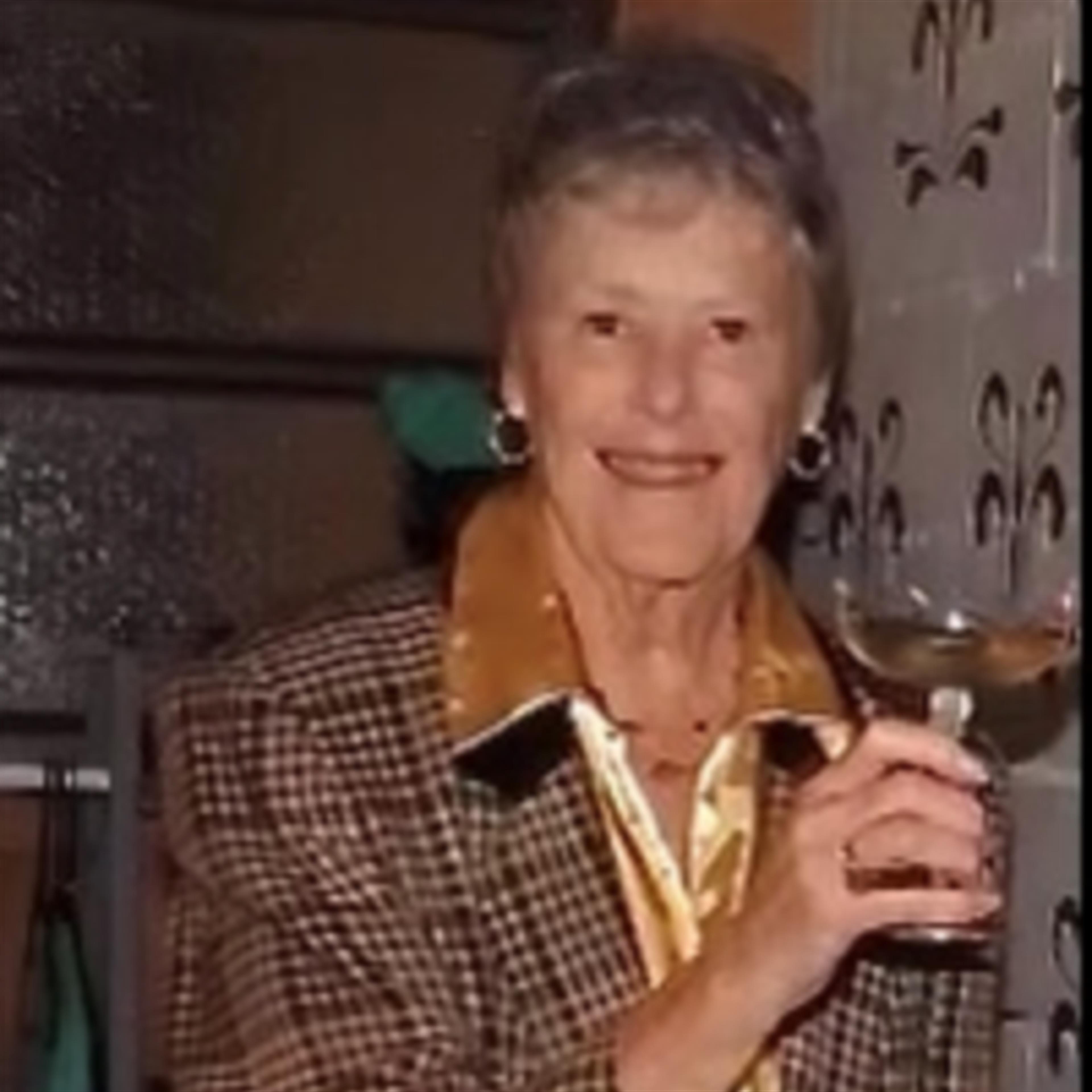 Winifred M Blackwell's obituary picture