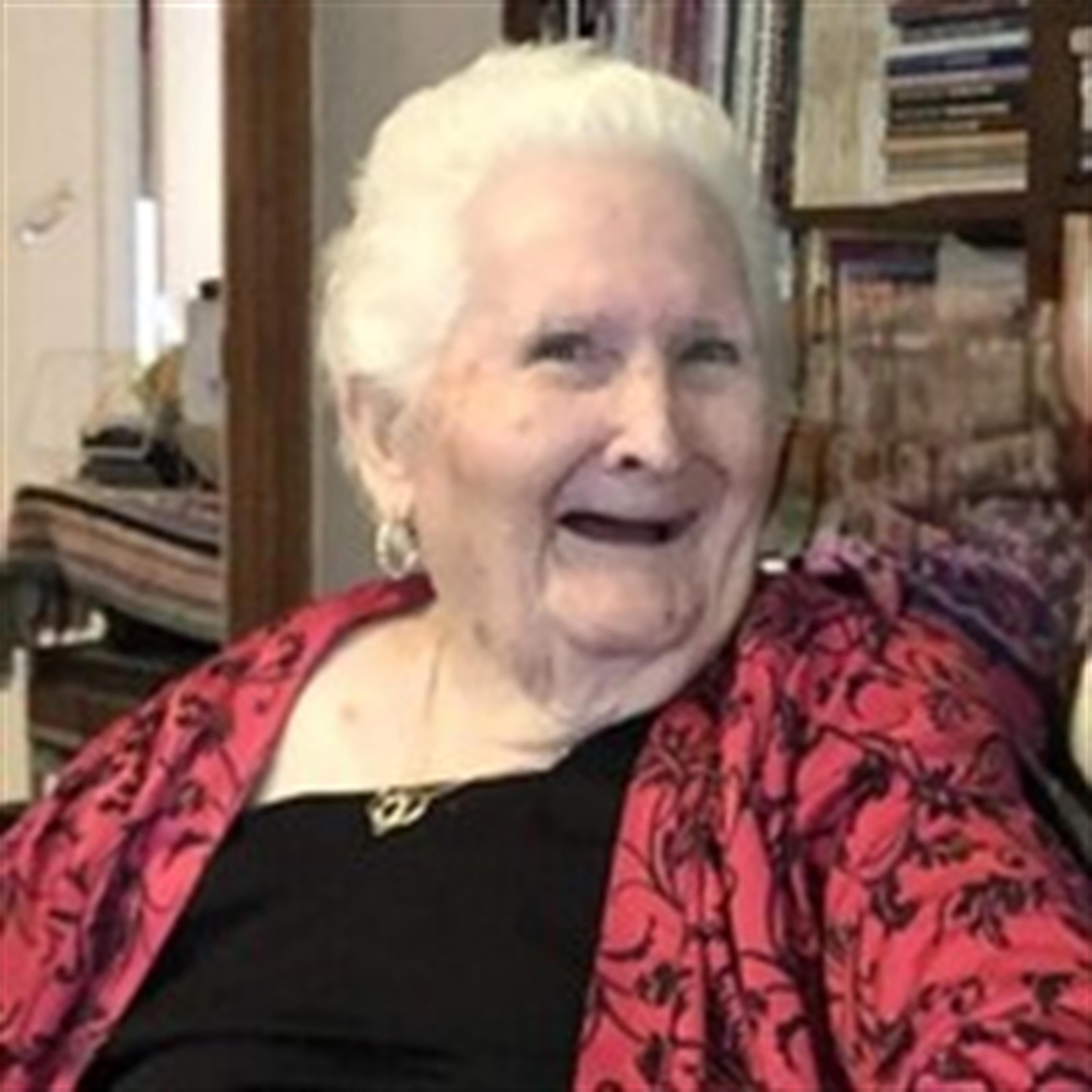 Perla F. Robinson
