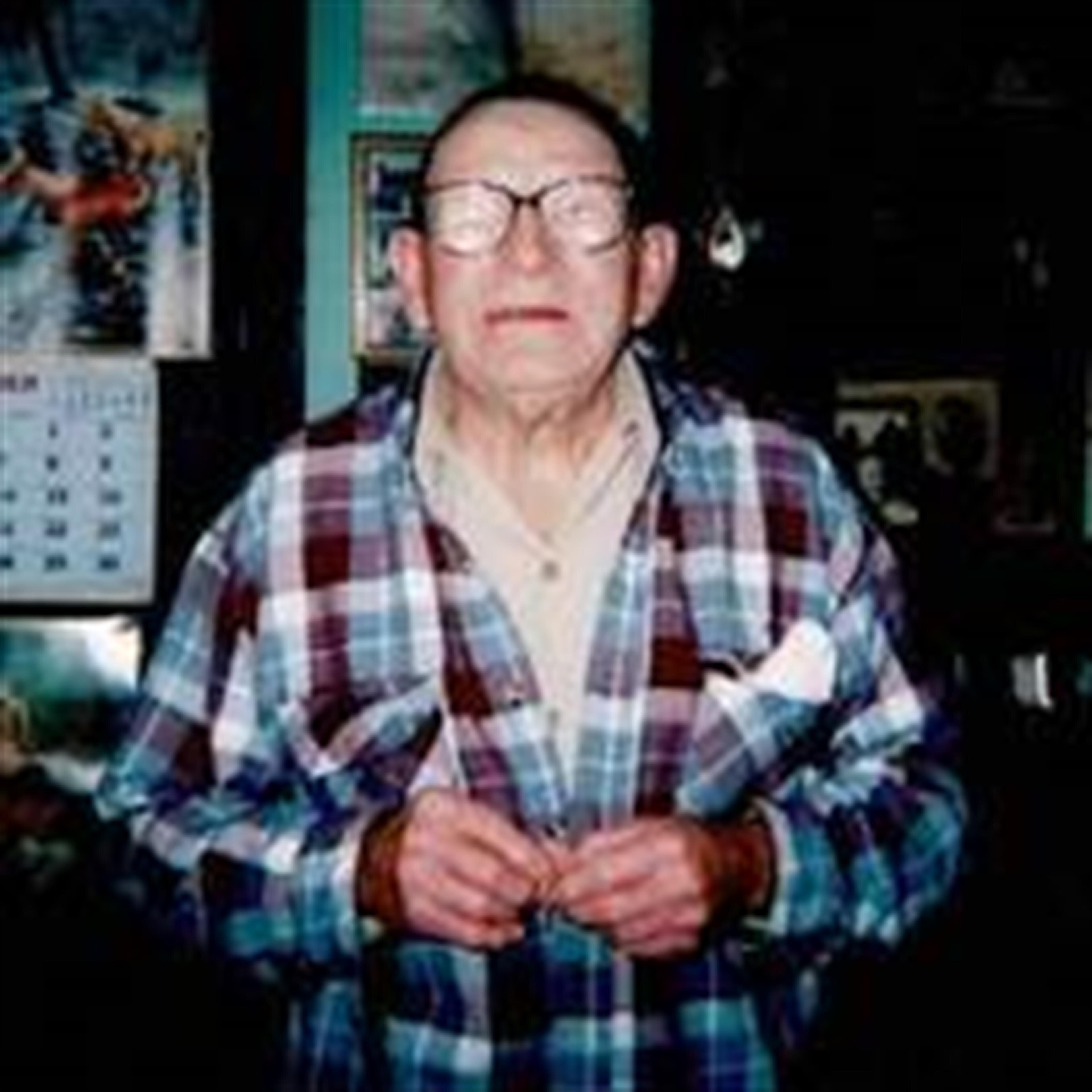 Dudley R Cryer