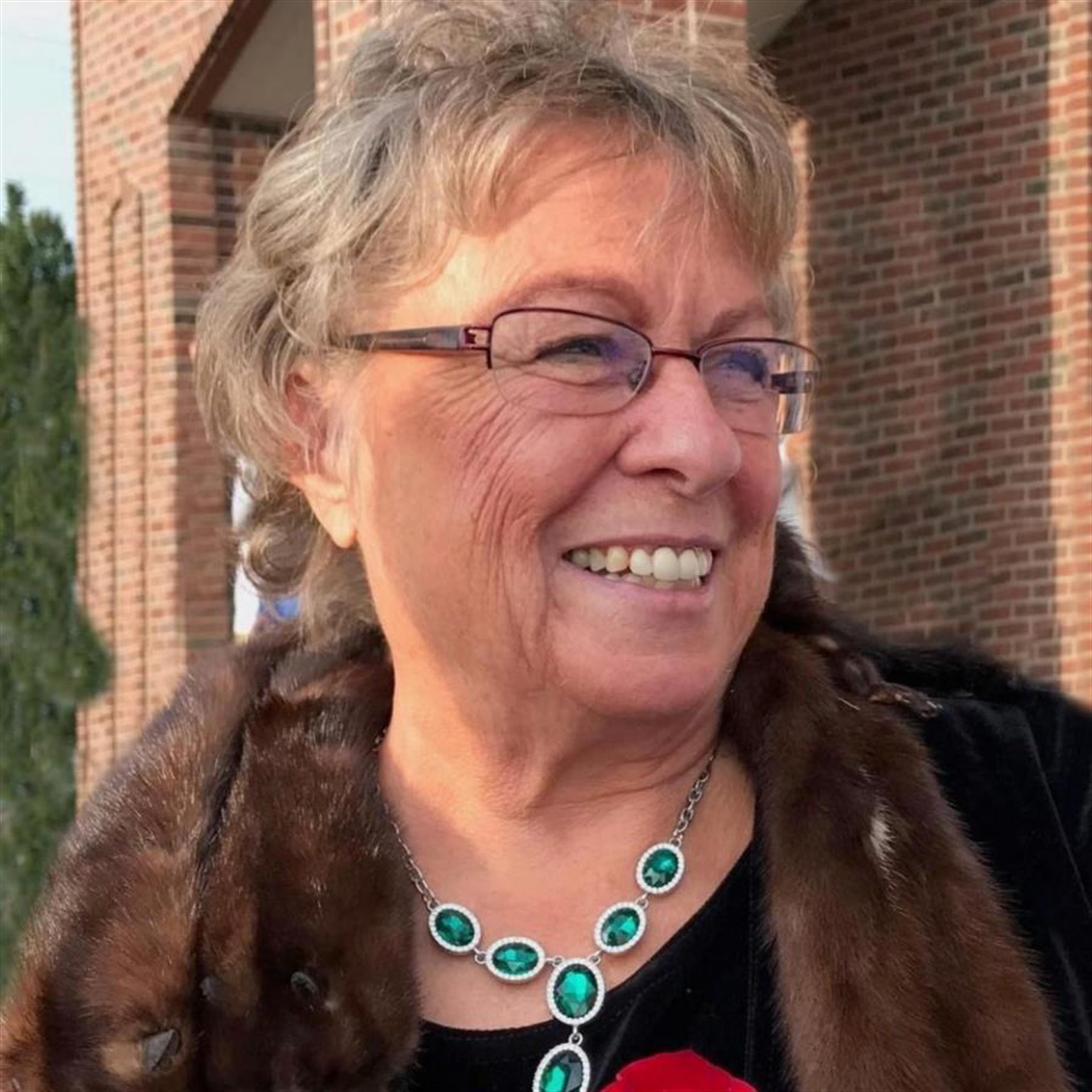 Emily "Joyce" Robinson Lowry's obituary picture