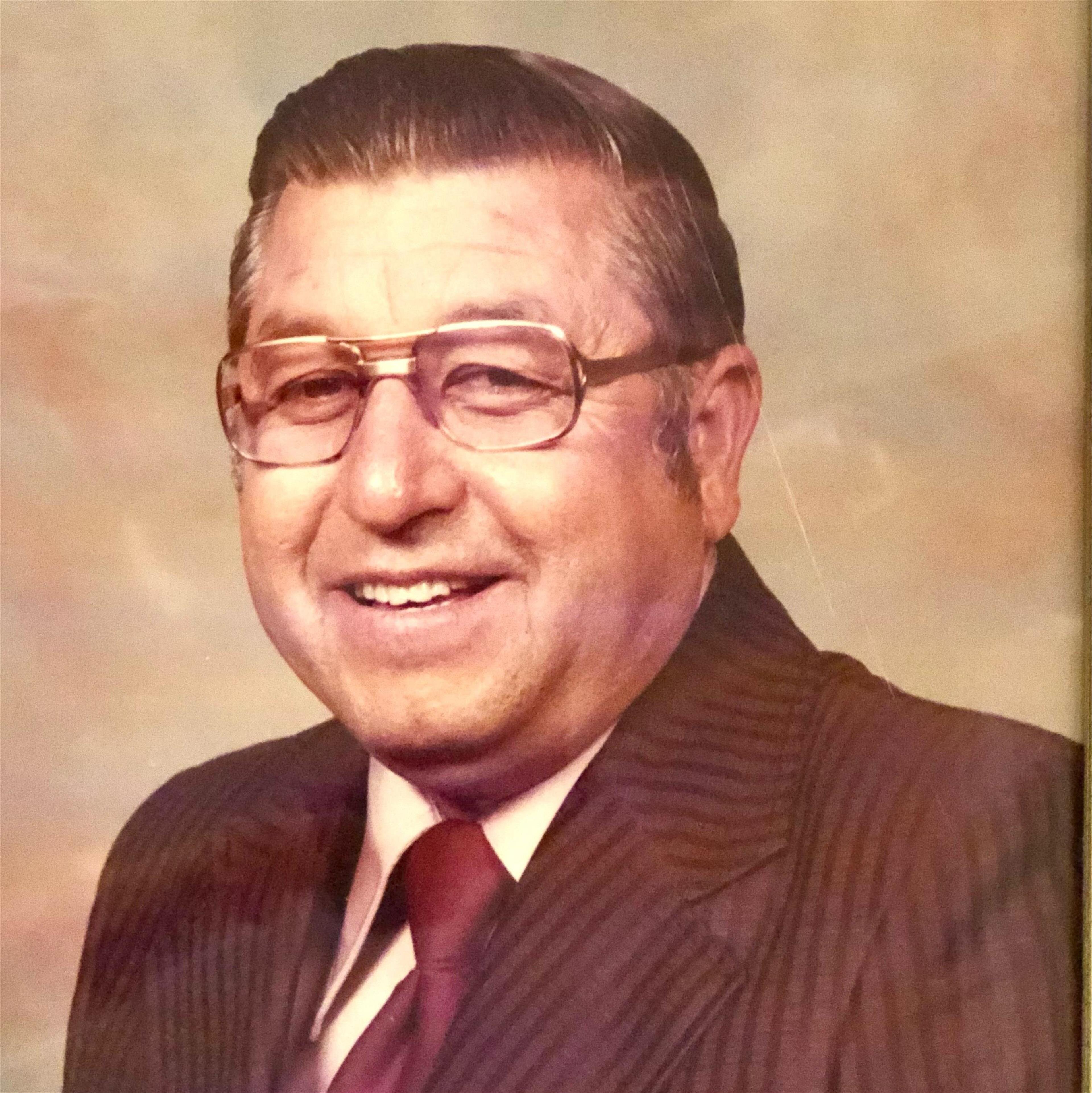 Pat M Vick