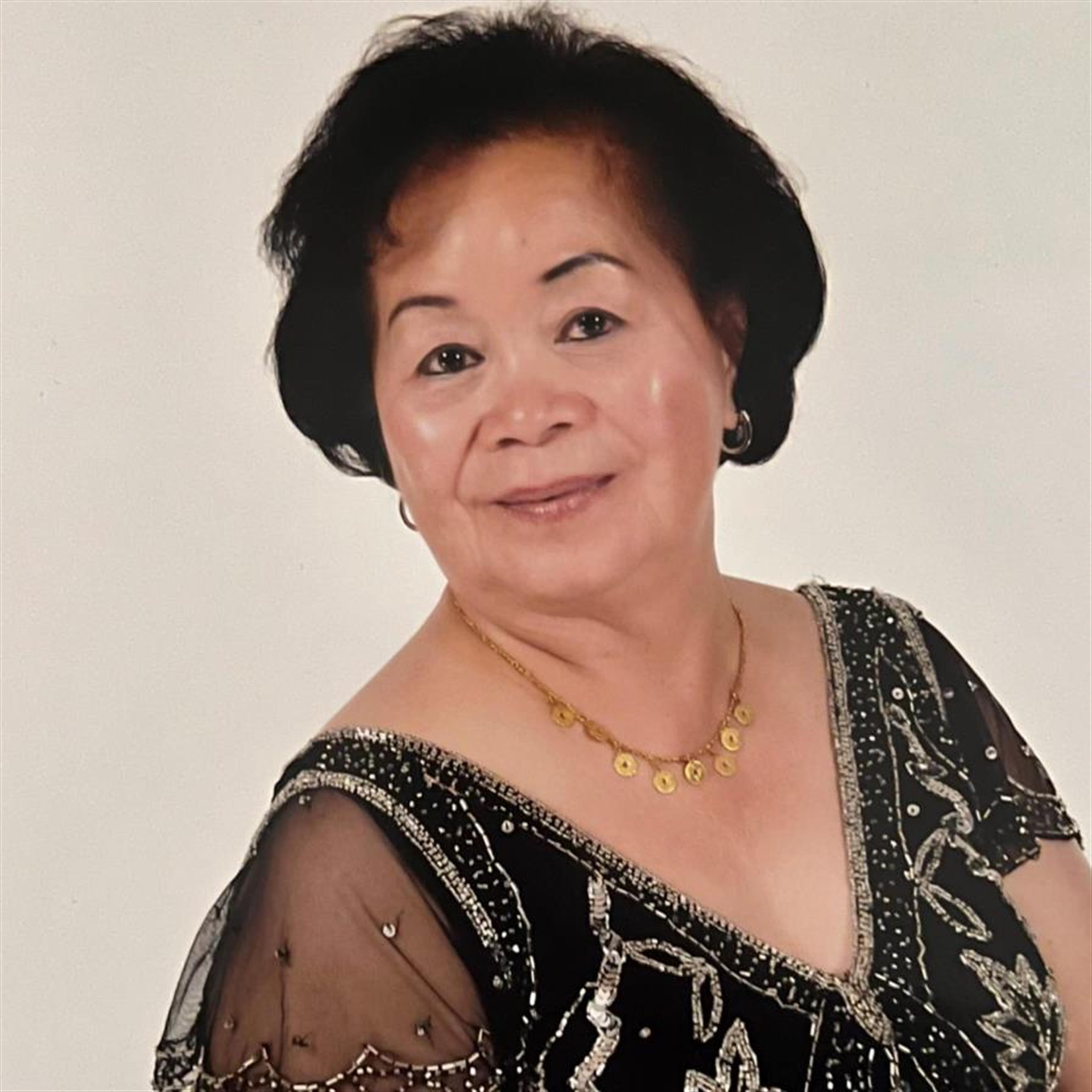 Flora Hermosura Antigua's obituary picture