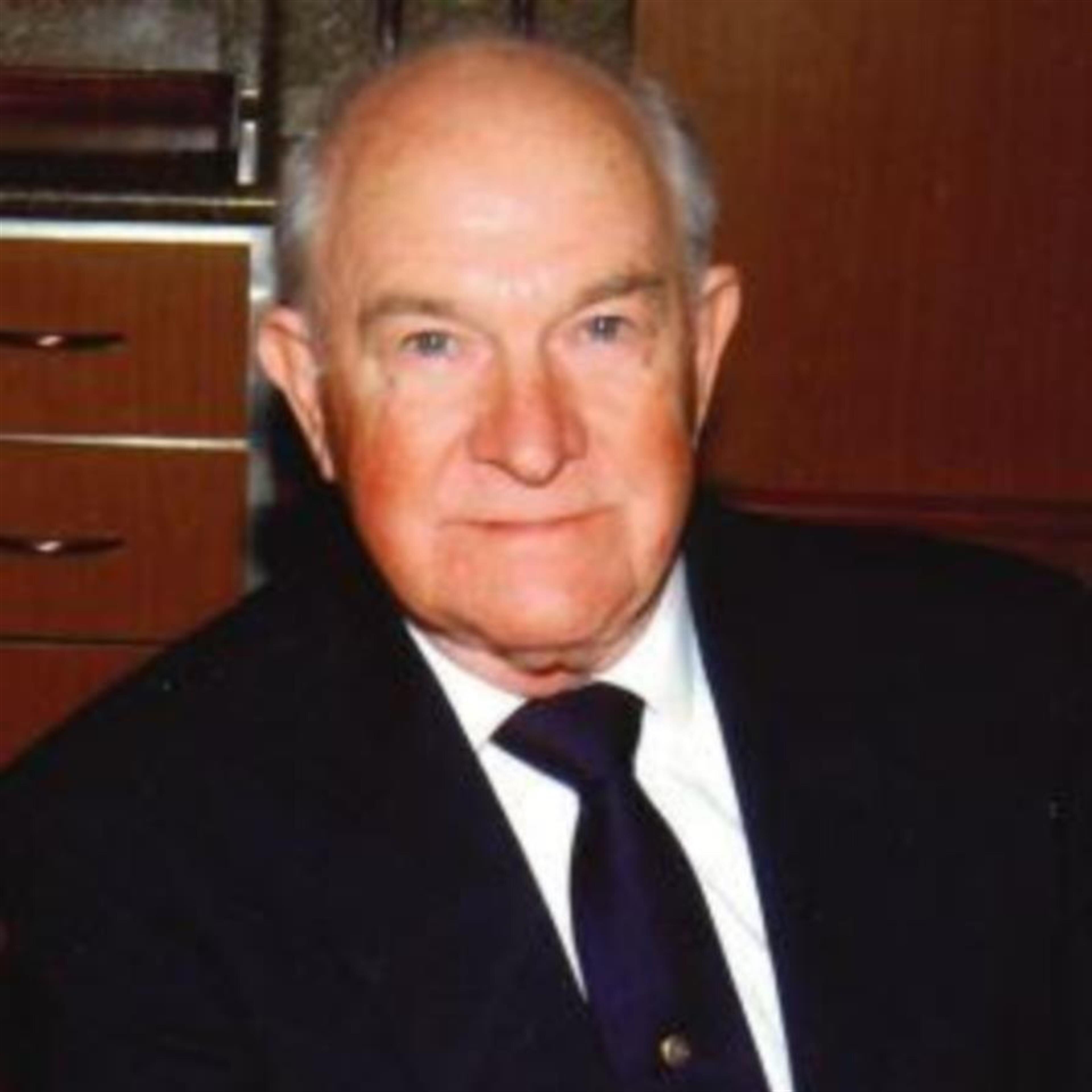 Walter S Kostendt