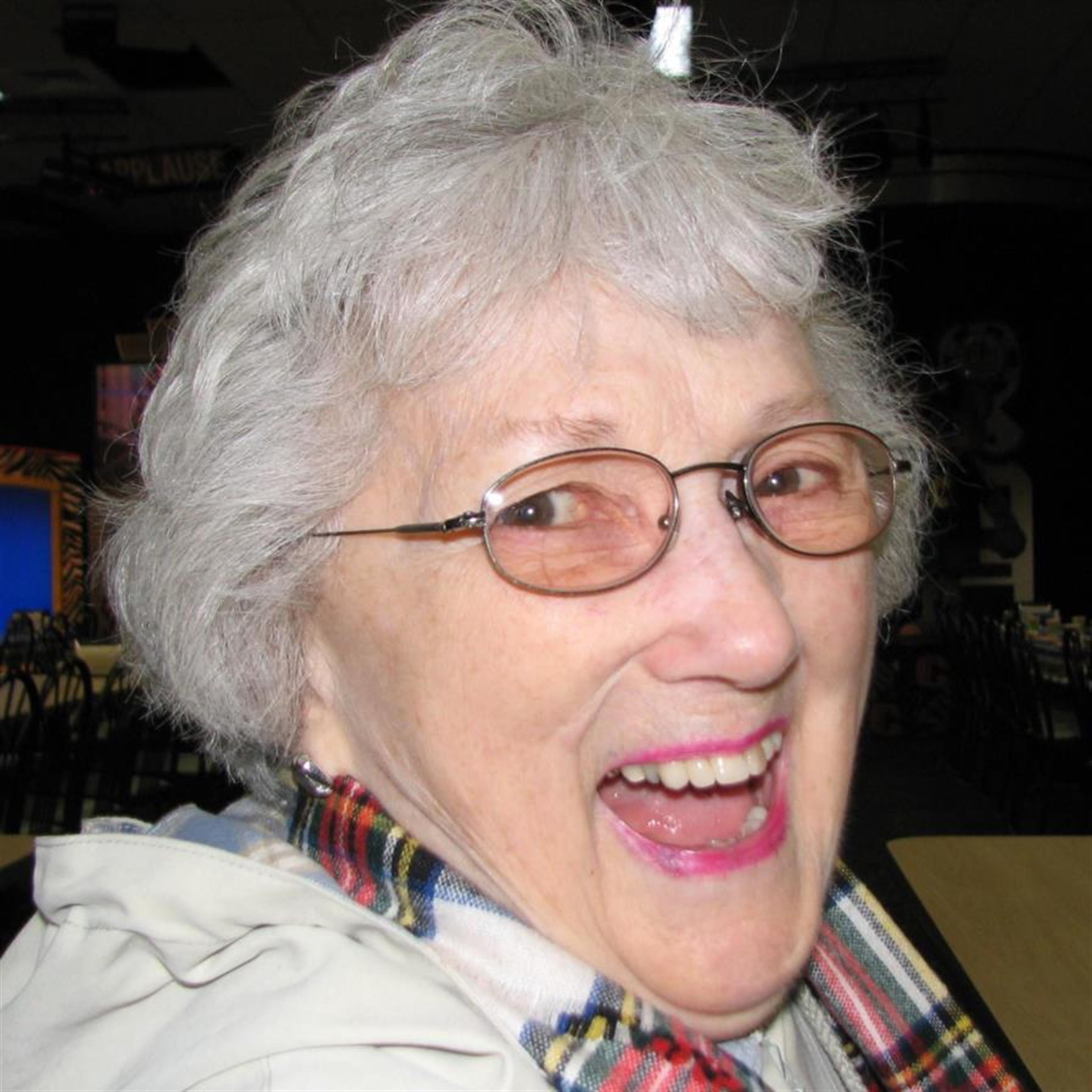 Dorothy Mae Van Deest