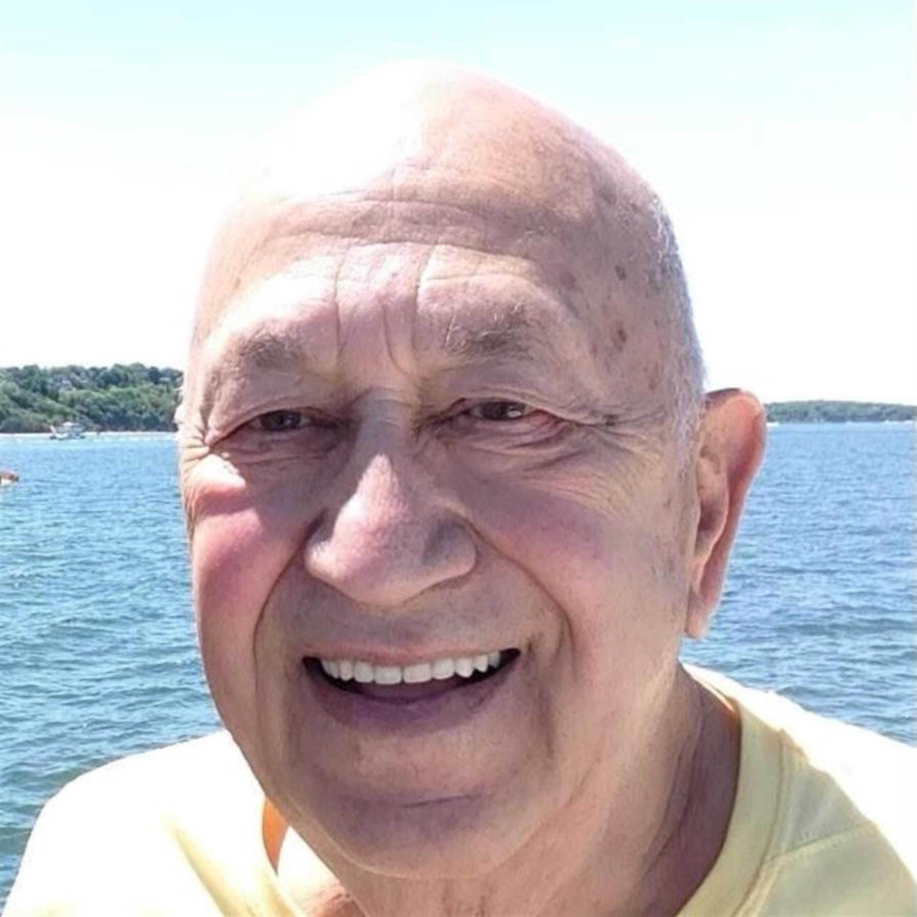 Joseph D Menkes