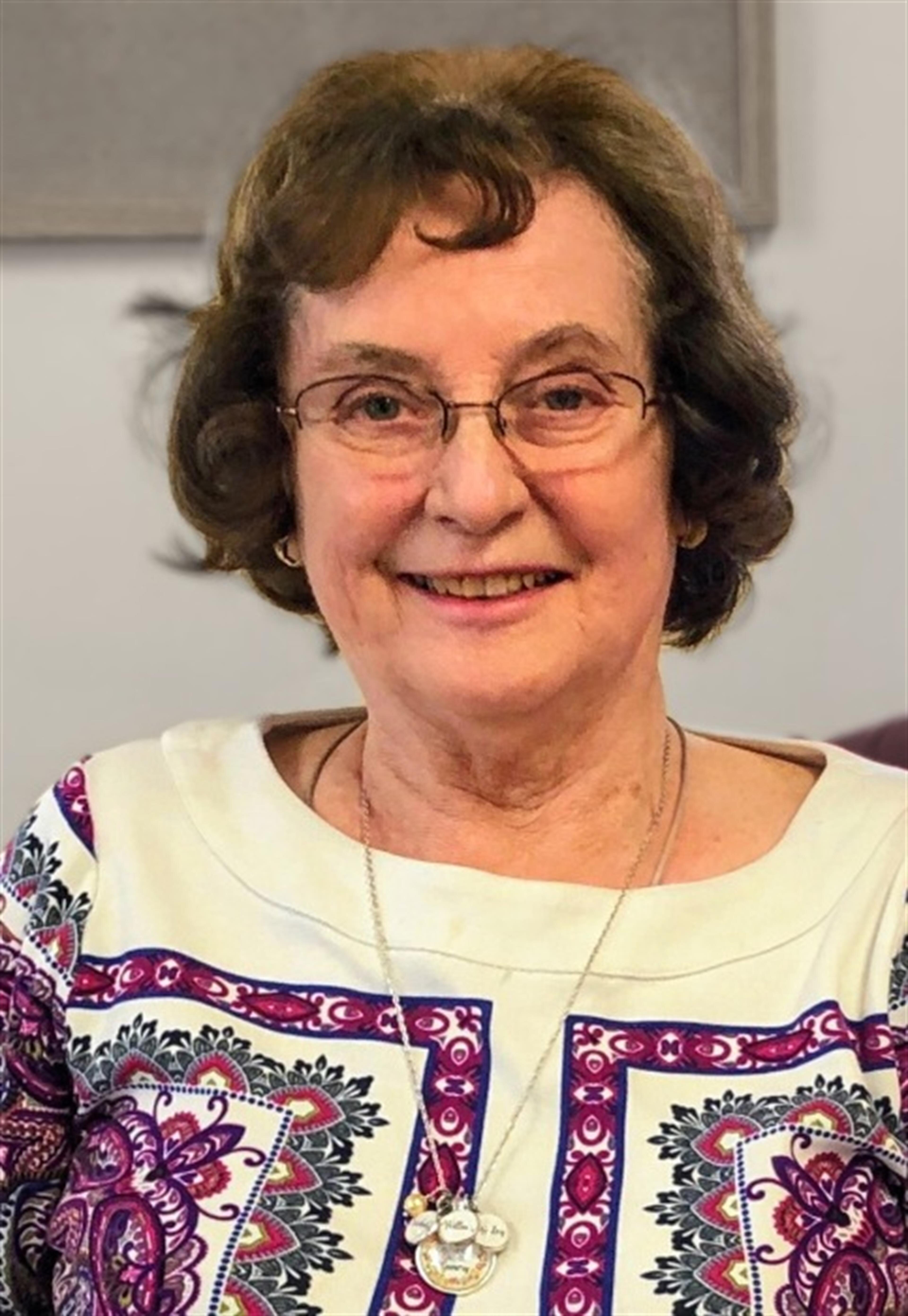 Patricia Raye Arnett