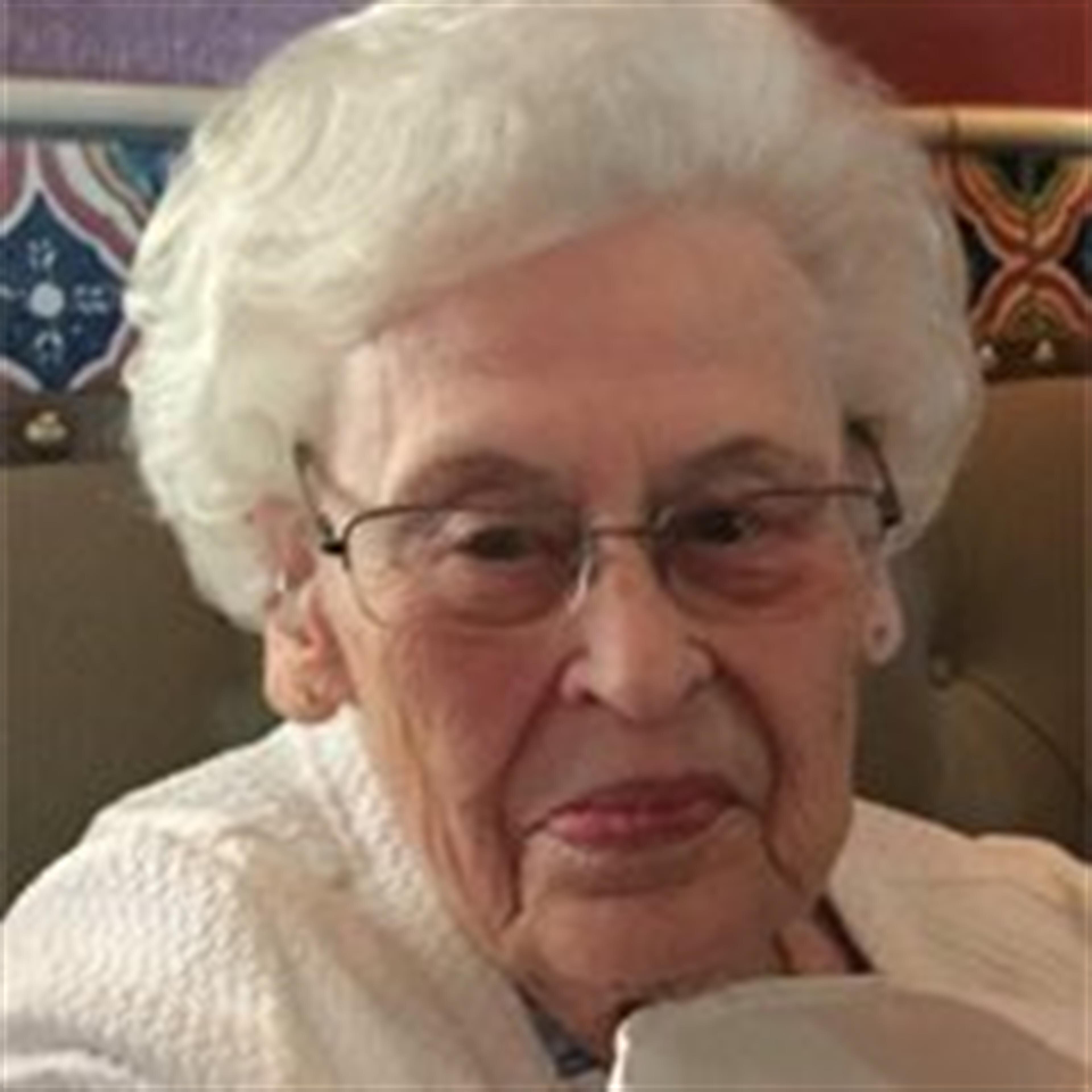 Lillian Loretta Roberts