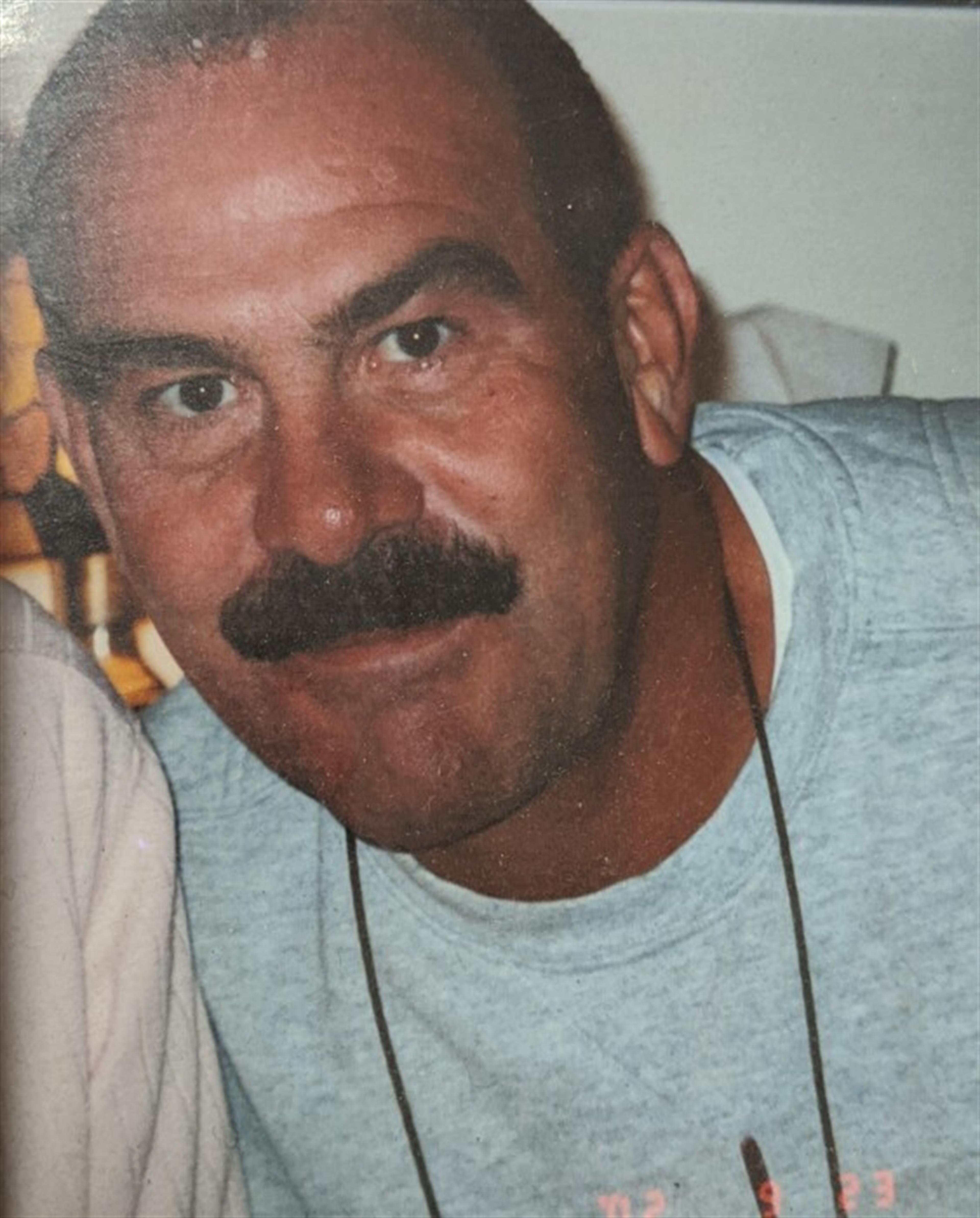 Dennis Edward Kropetz