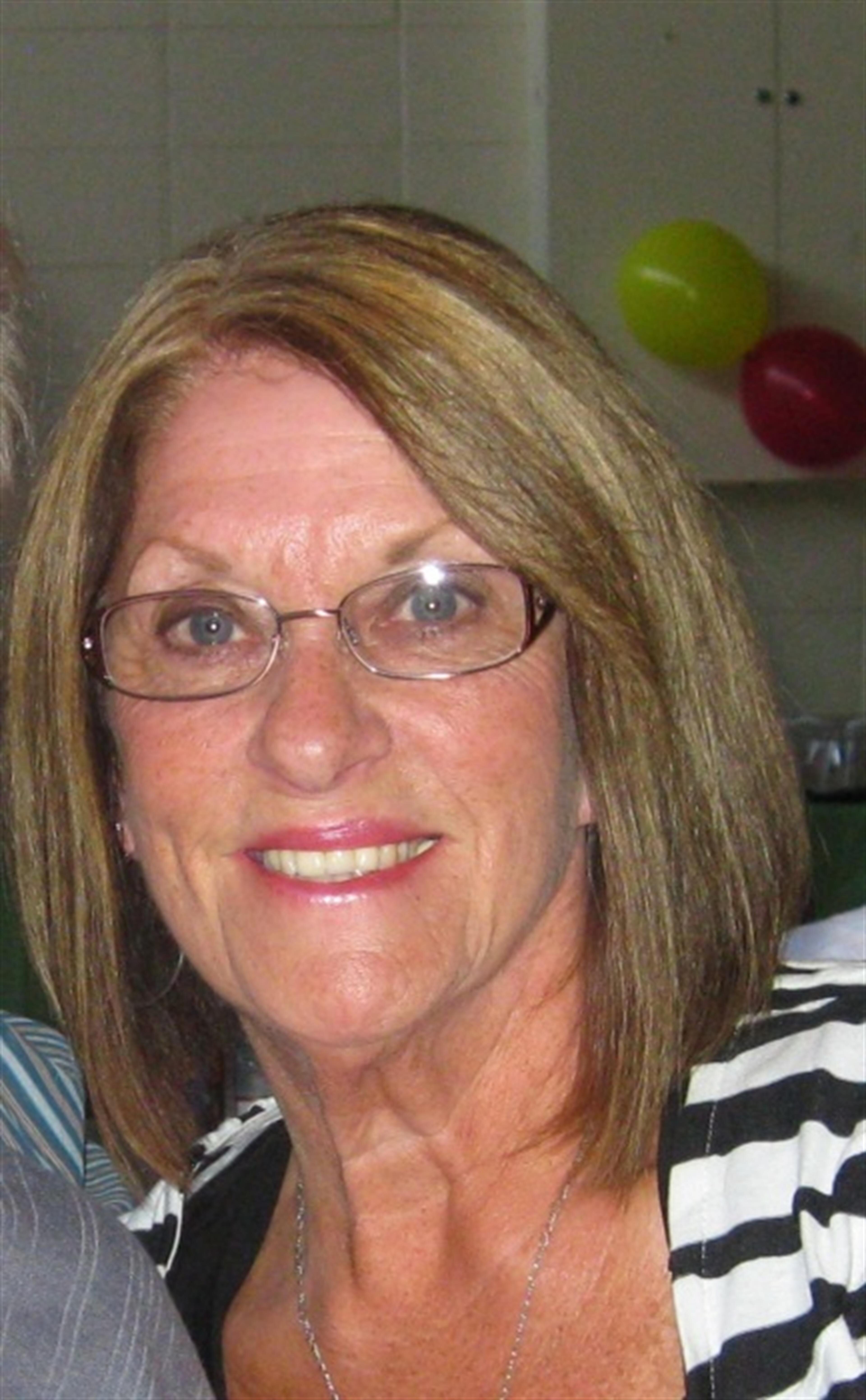 Linda Maxine Harbaugh