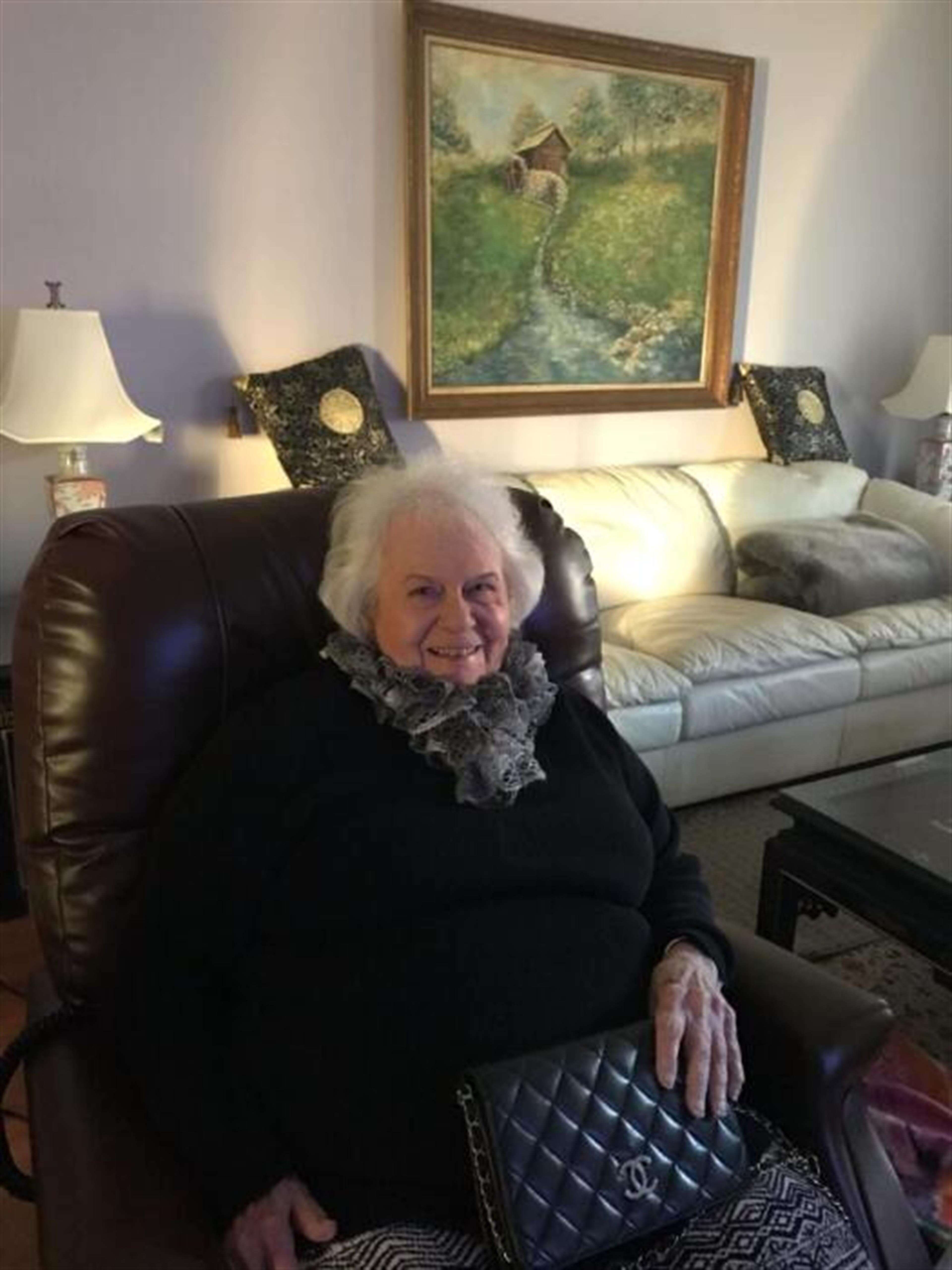 Margaret Evelyn Holman Deskin-Mischler