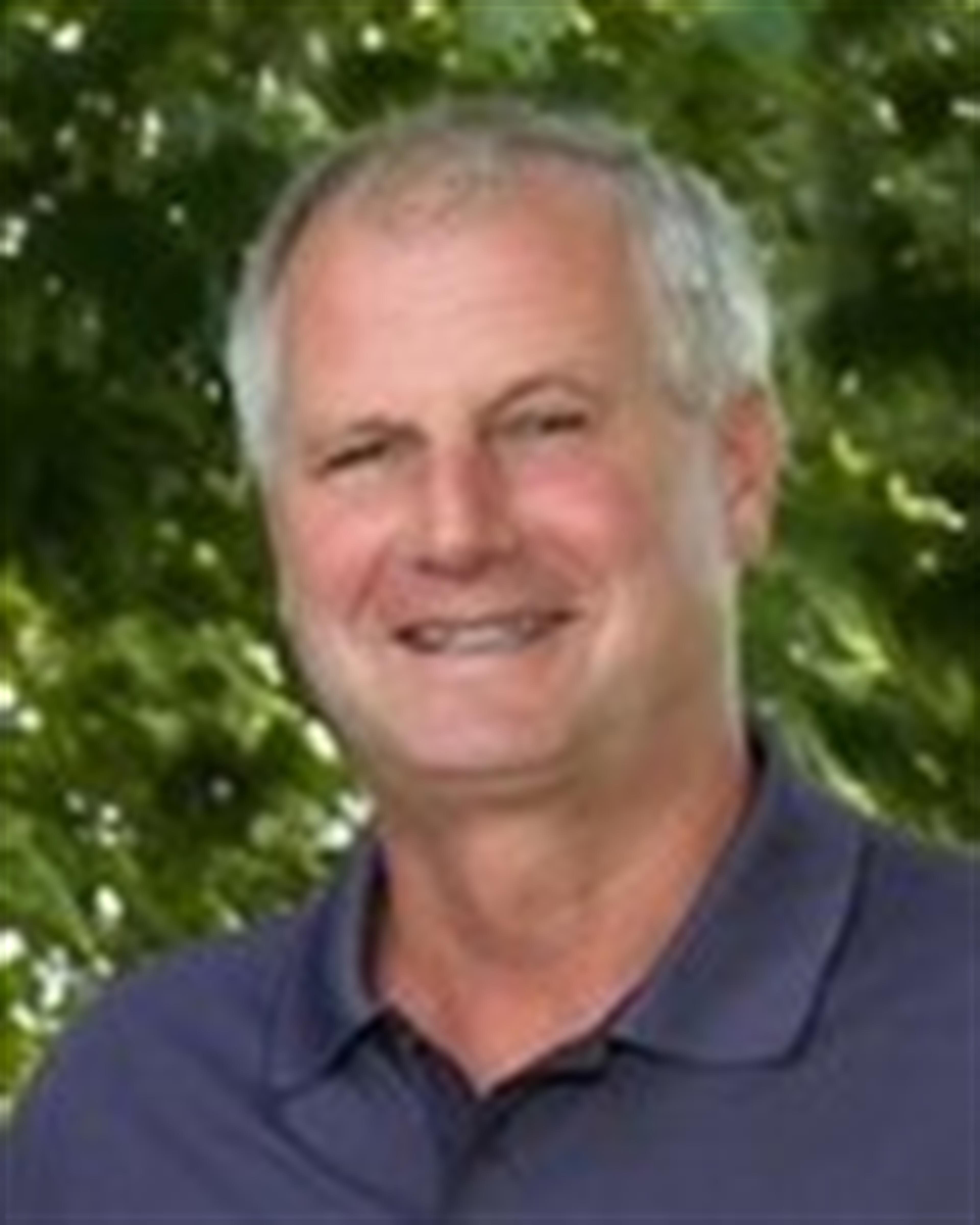 Dennis Lee Smith