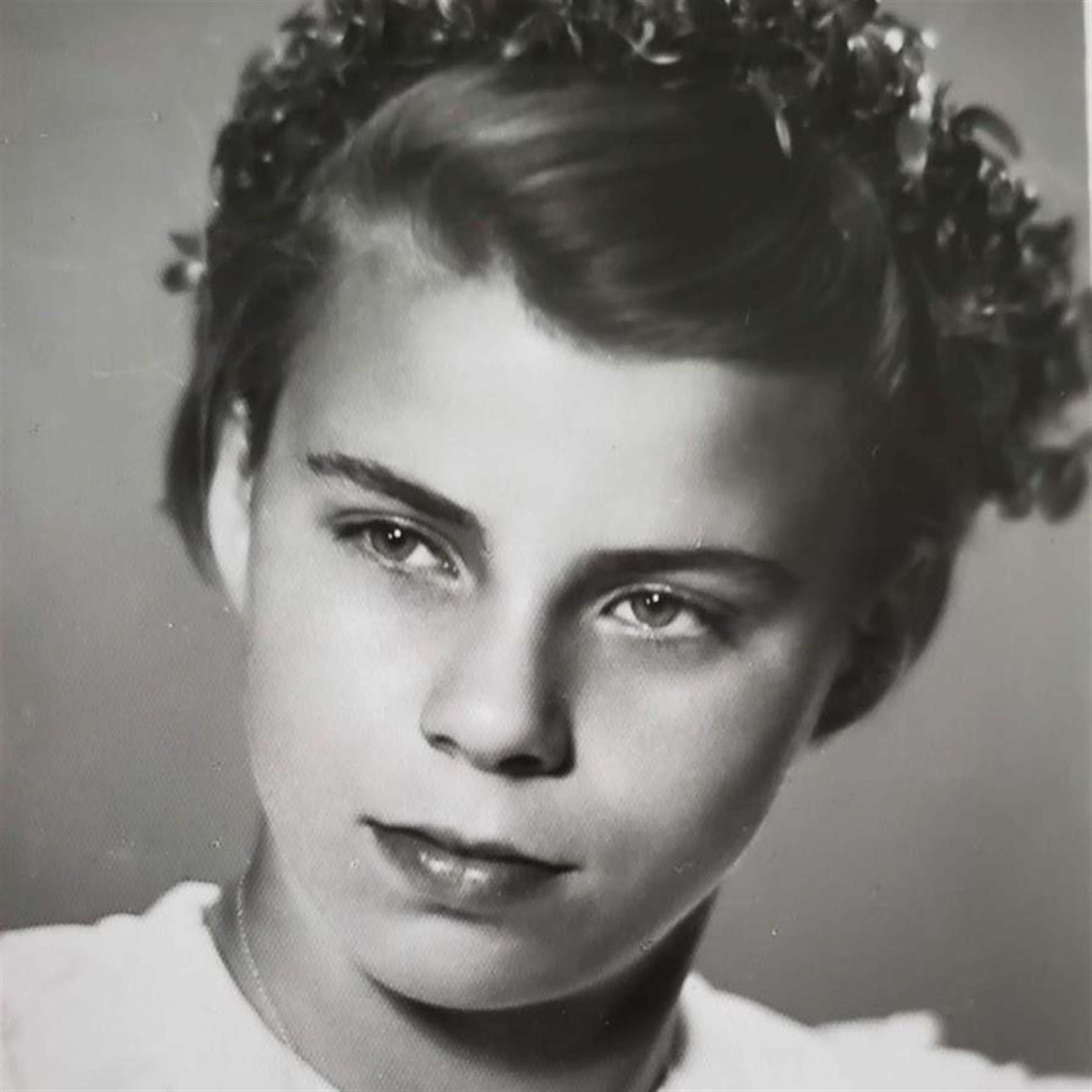 Krystyna B. Scholtze