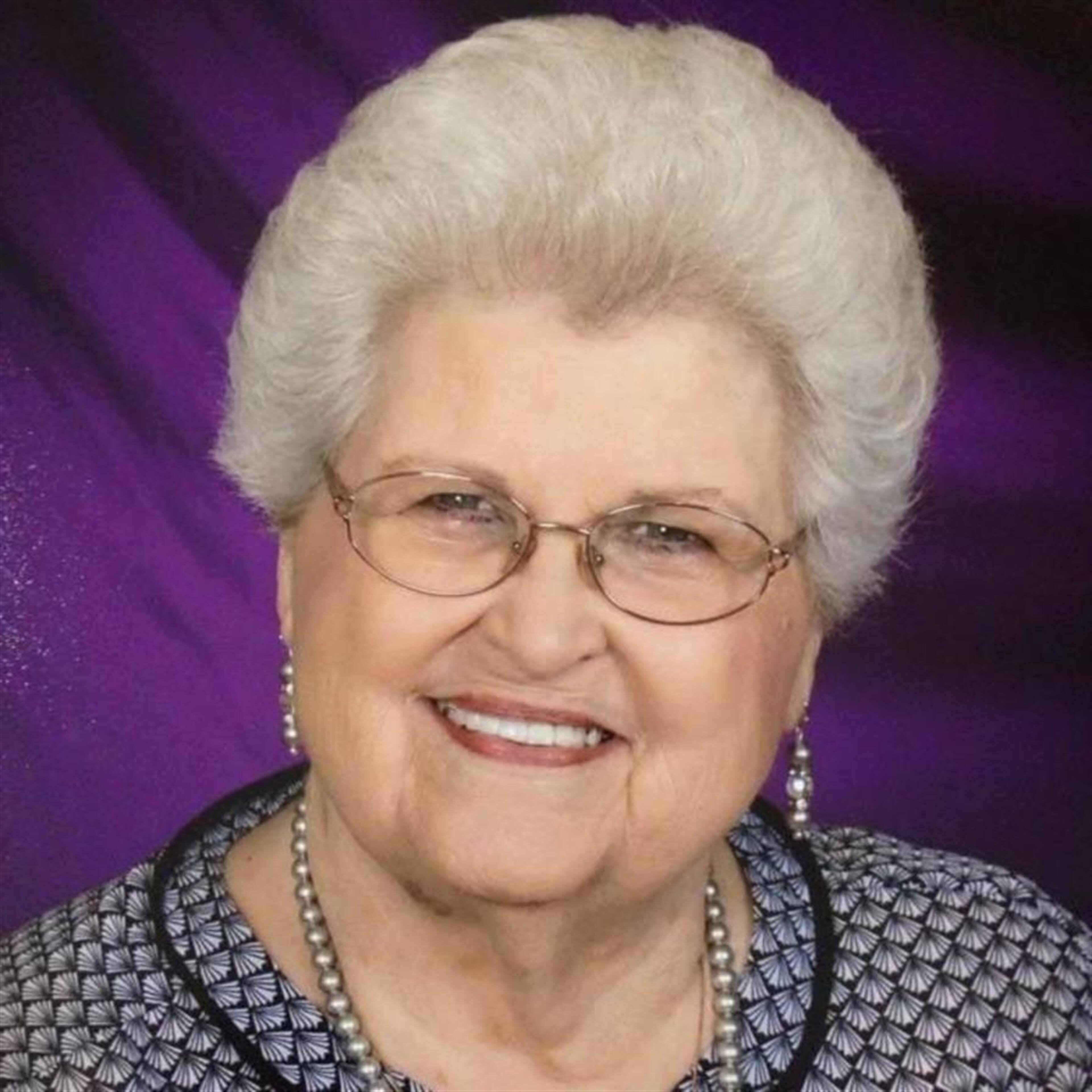 Thelma Maxine Wade