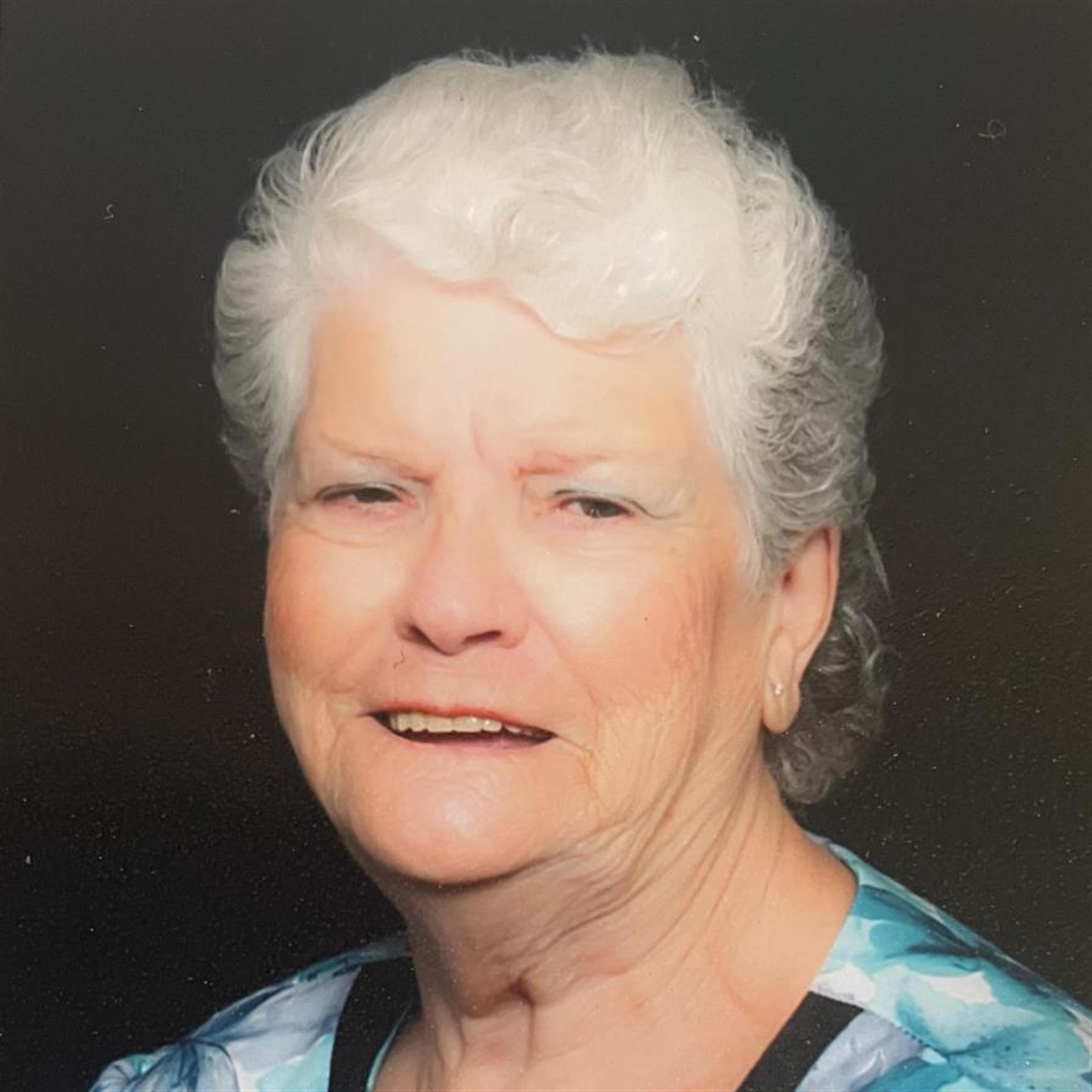 Carlia Bennett Harris