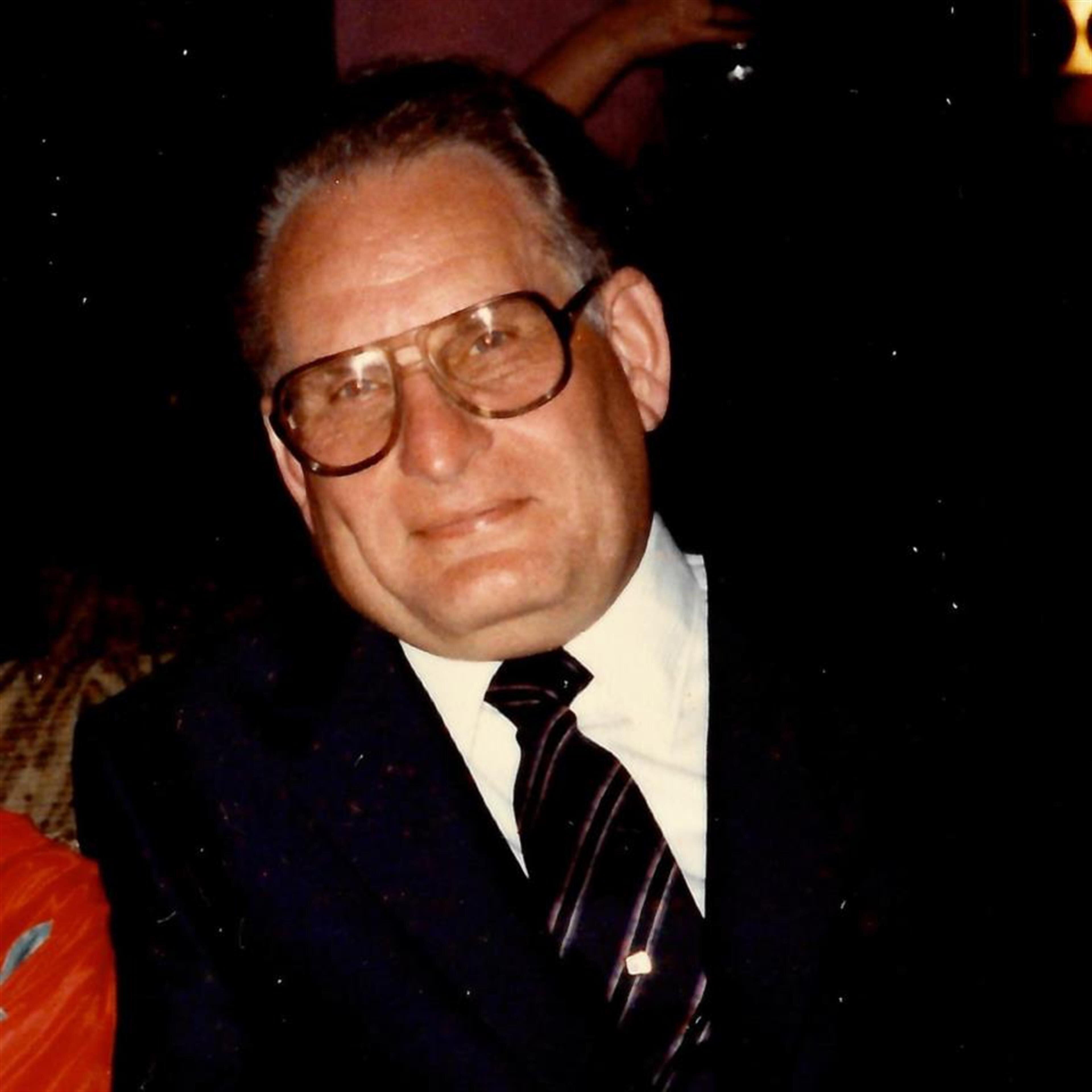 Ralph W. Zaun