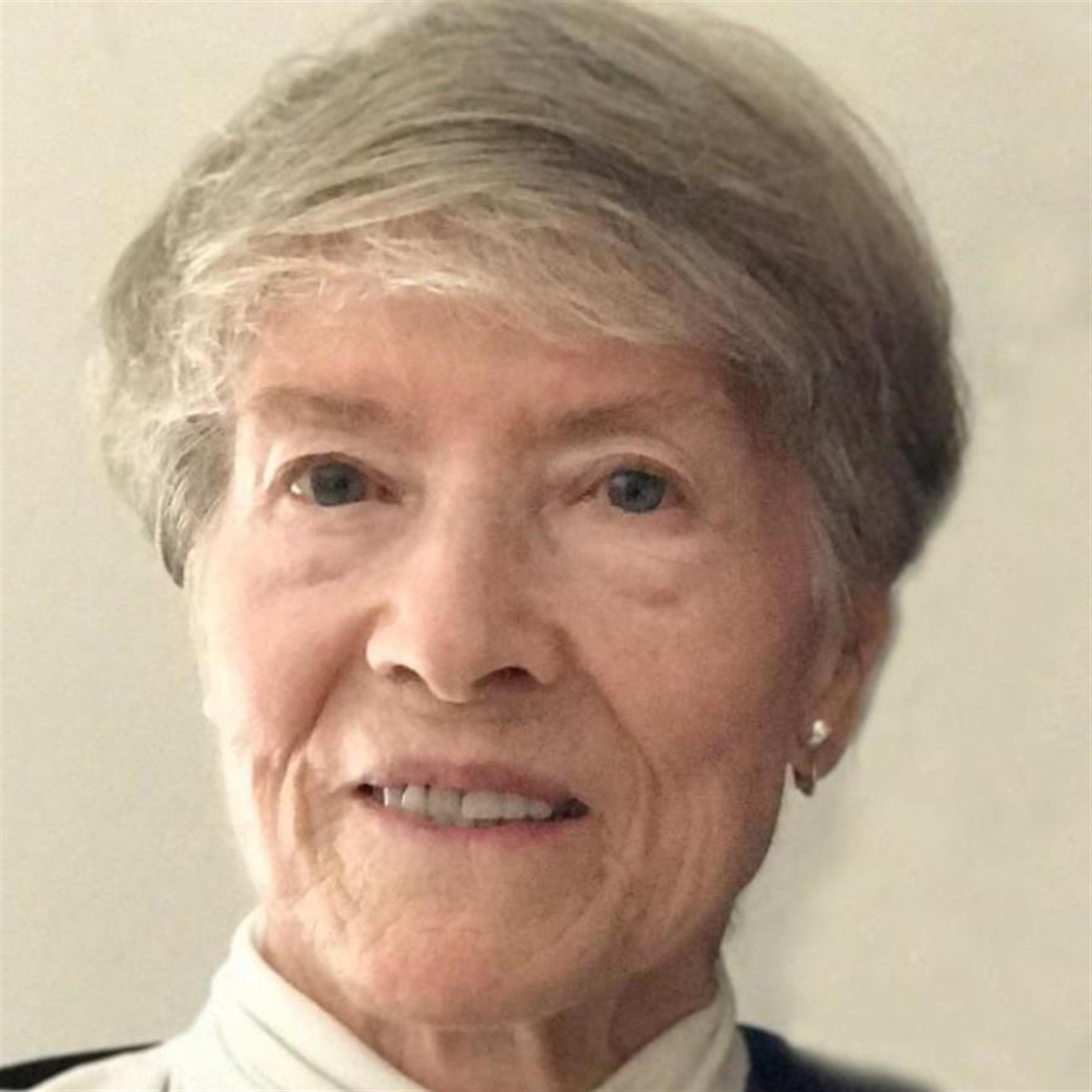 Dorris Hellen Moore Roeber