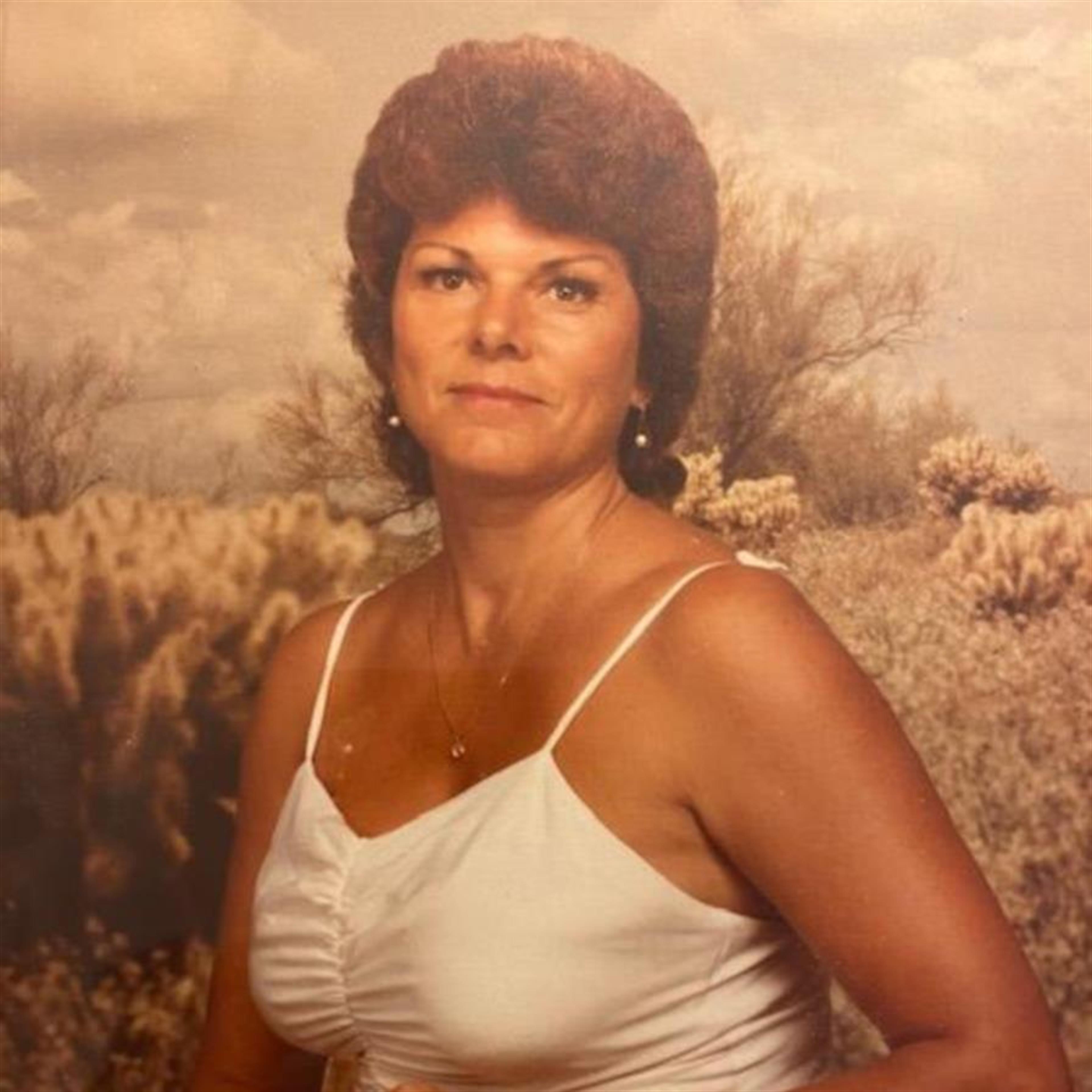 Loretta Ellen Snell