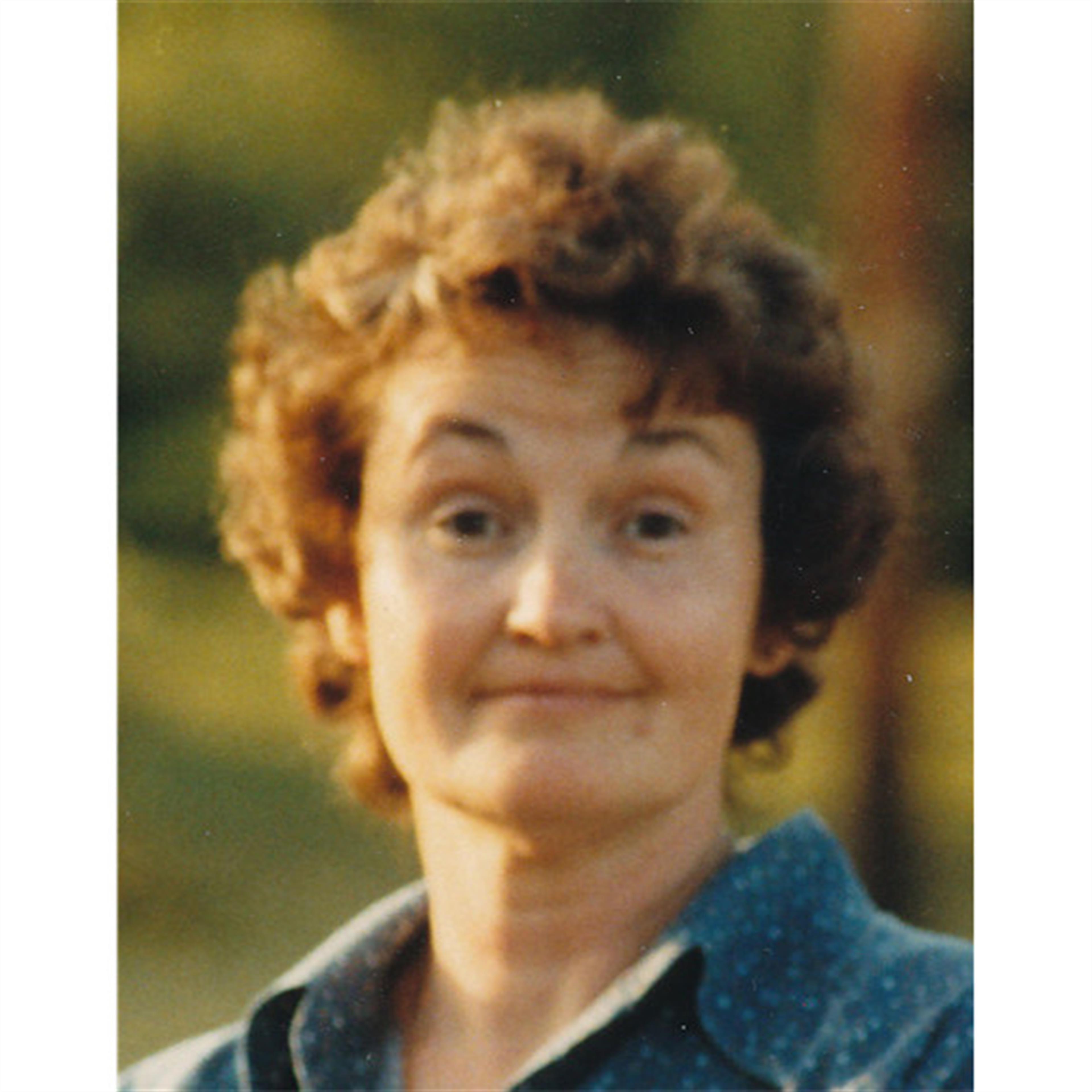 Juanita Muriel Cross