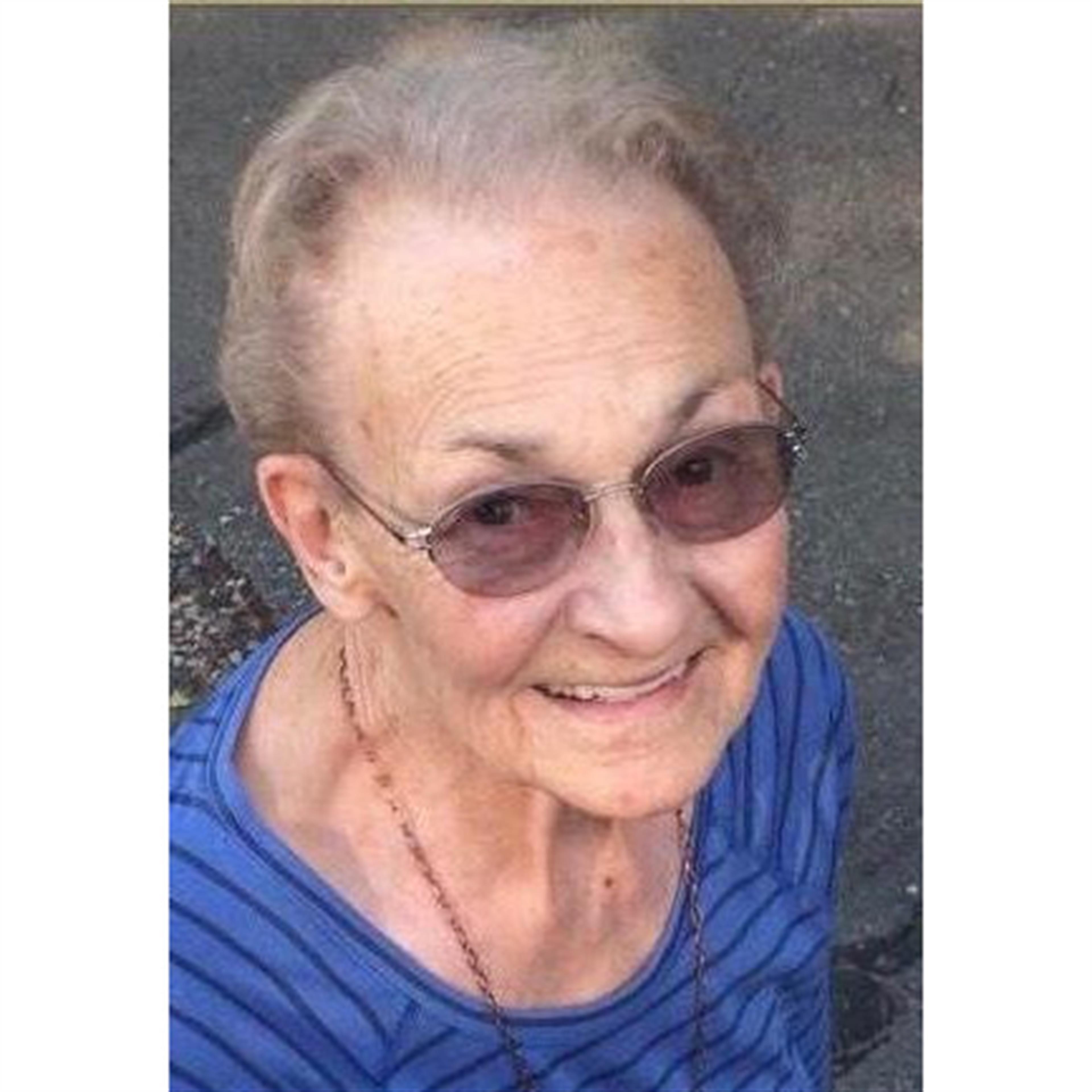 Virginia Lee Mann's obituary picture