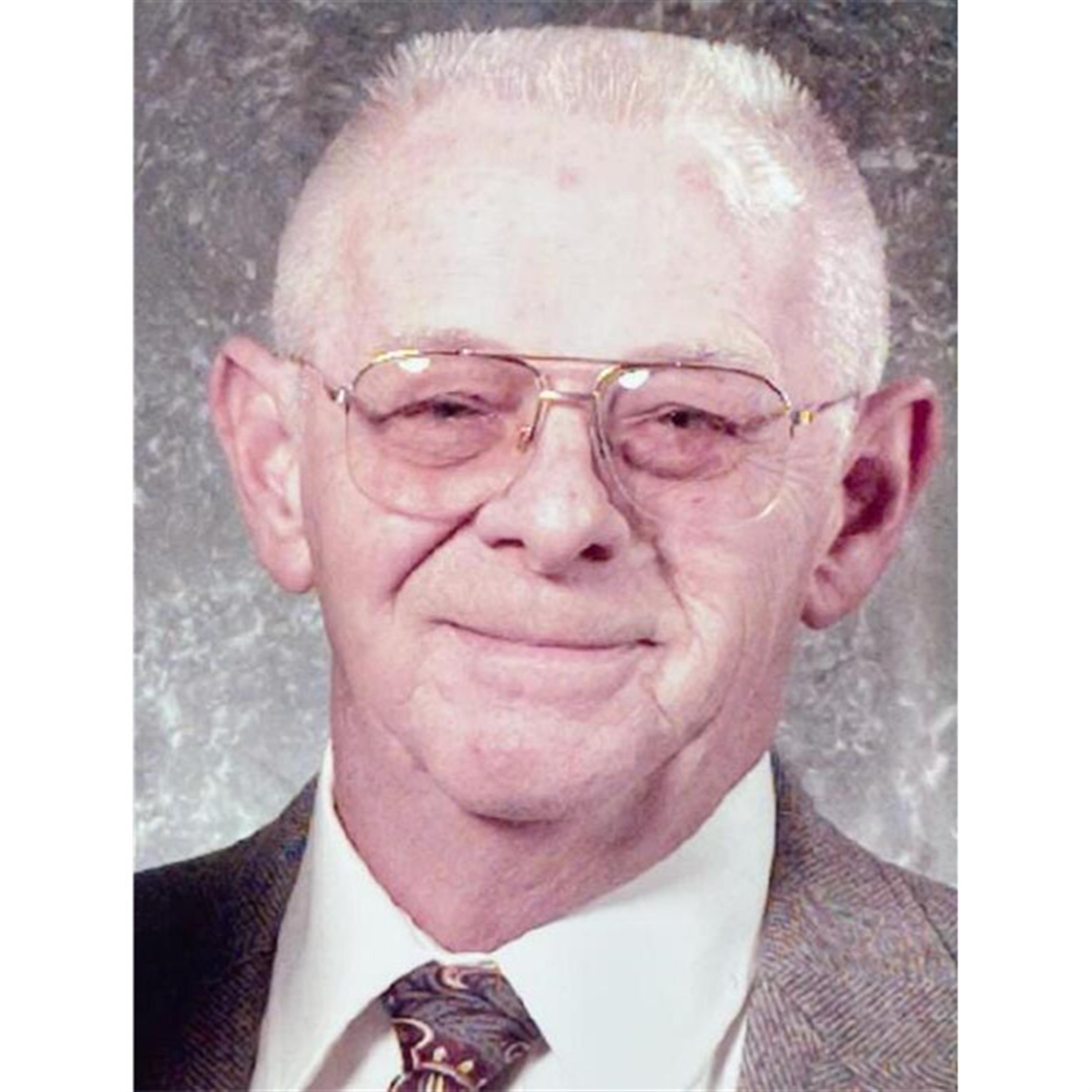 Kenneth M. Stoddard Sr.'s obituary picture