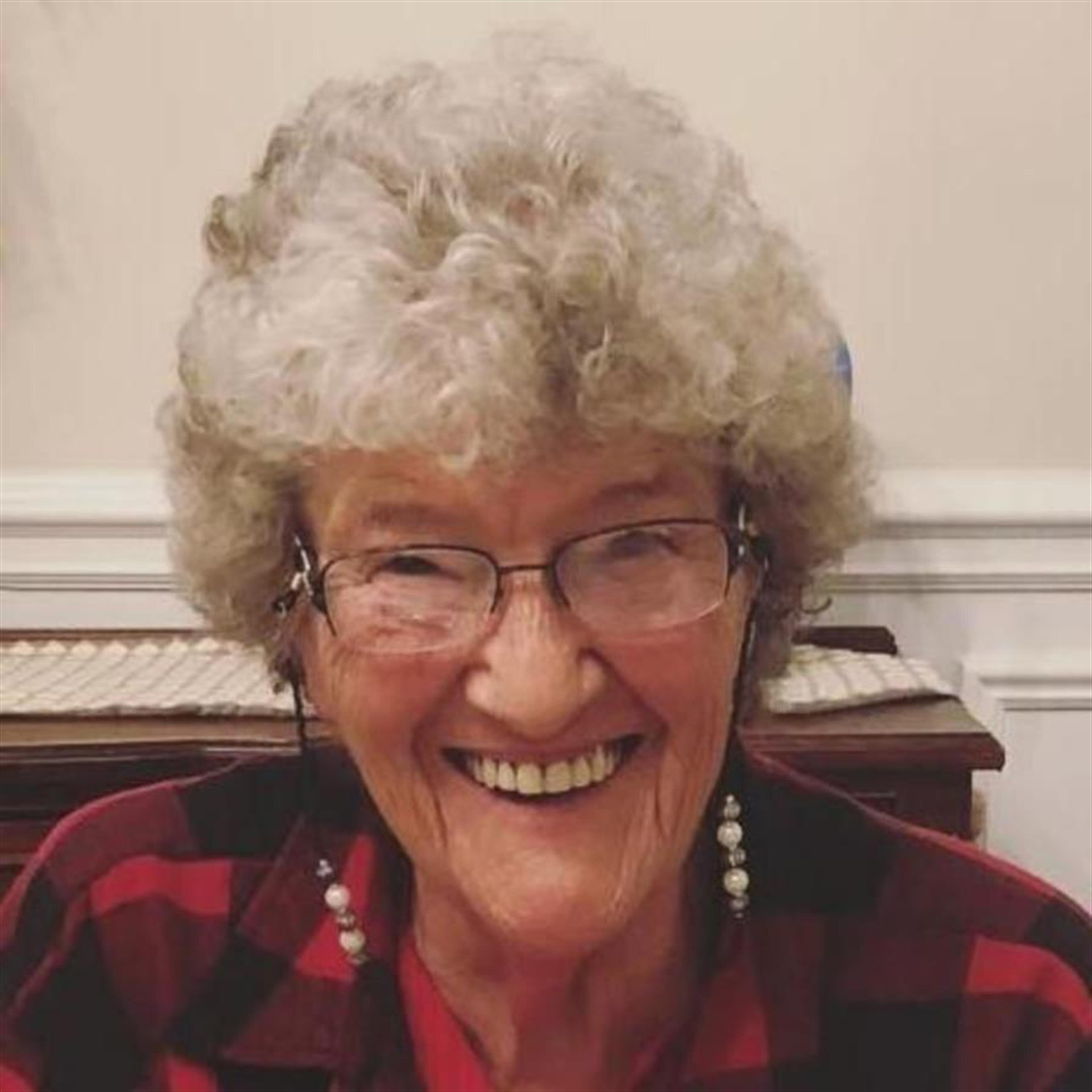 Sonna Lou Hall