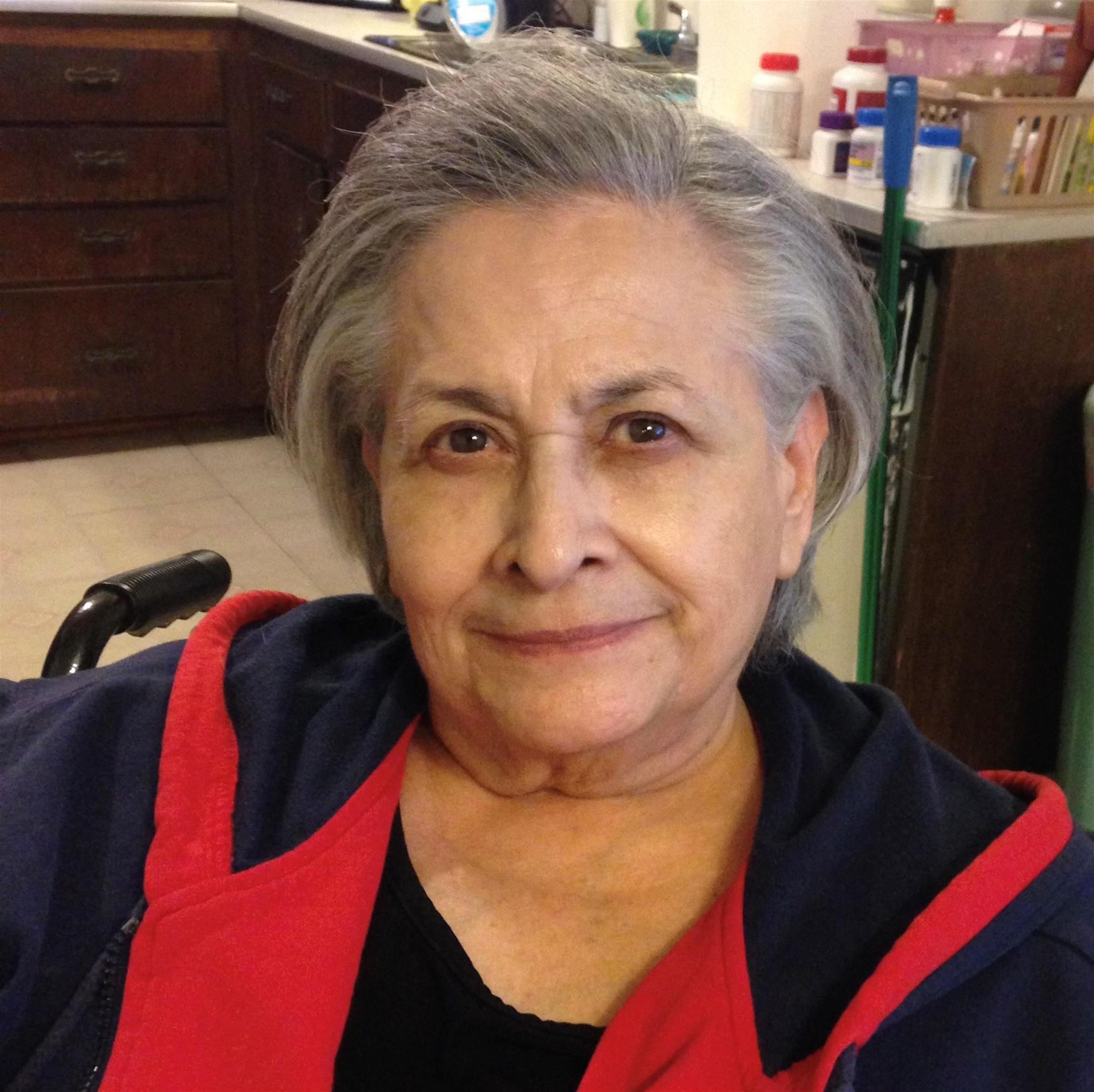 Mary Flores Molina