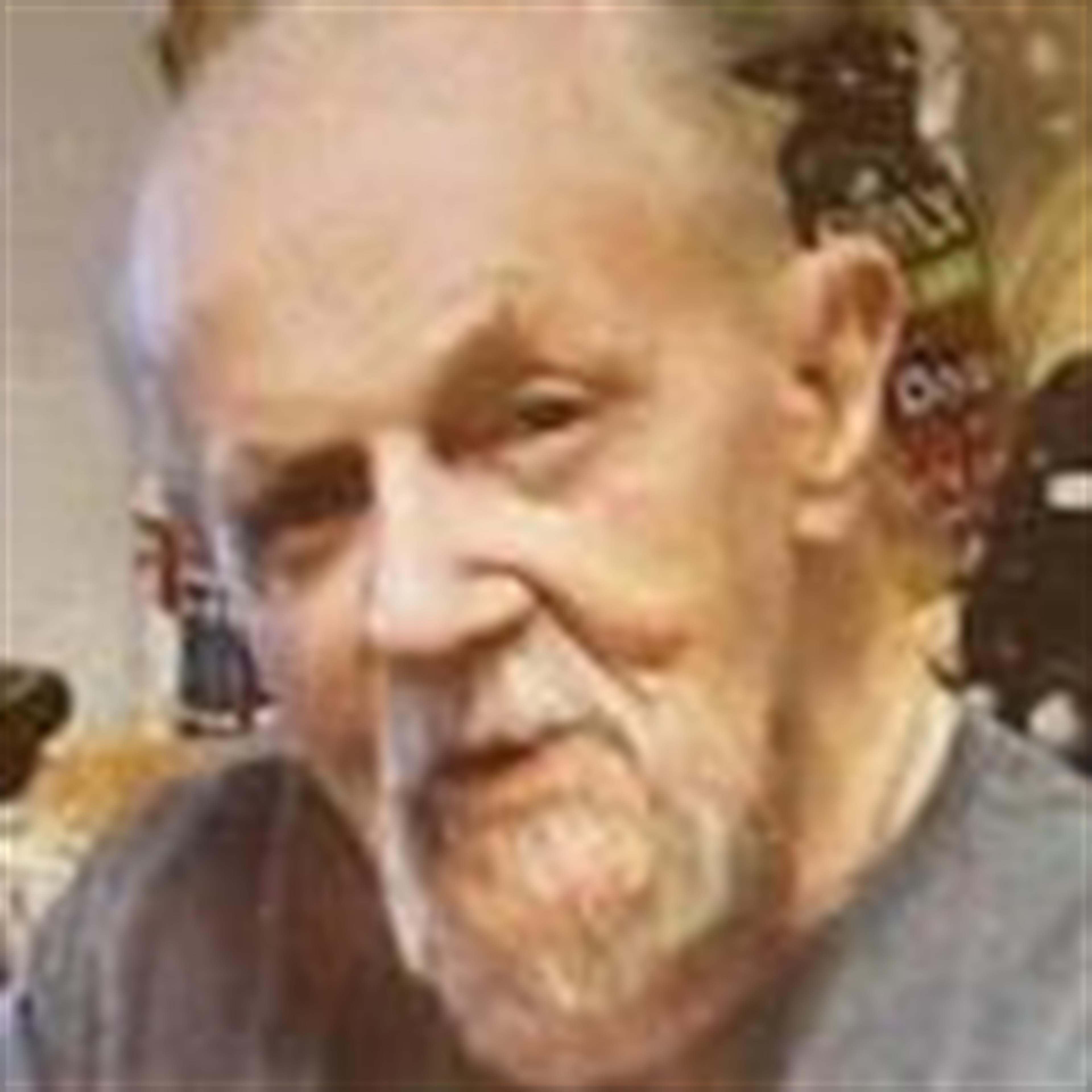 Warren J Biddlecom