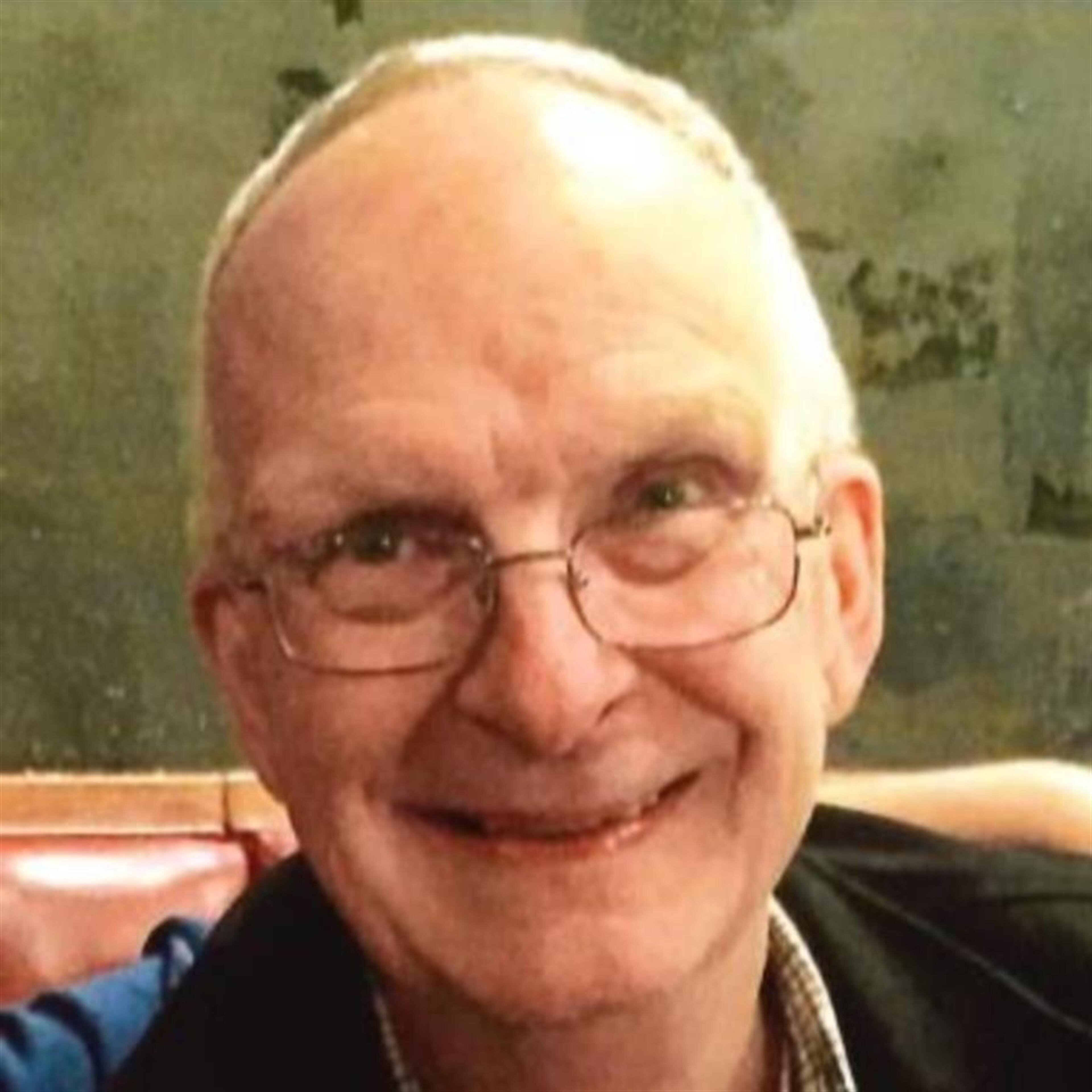 Robert Eugene Brookhouzen