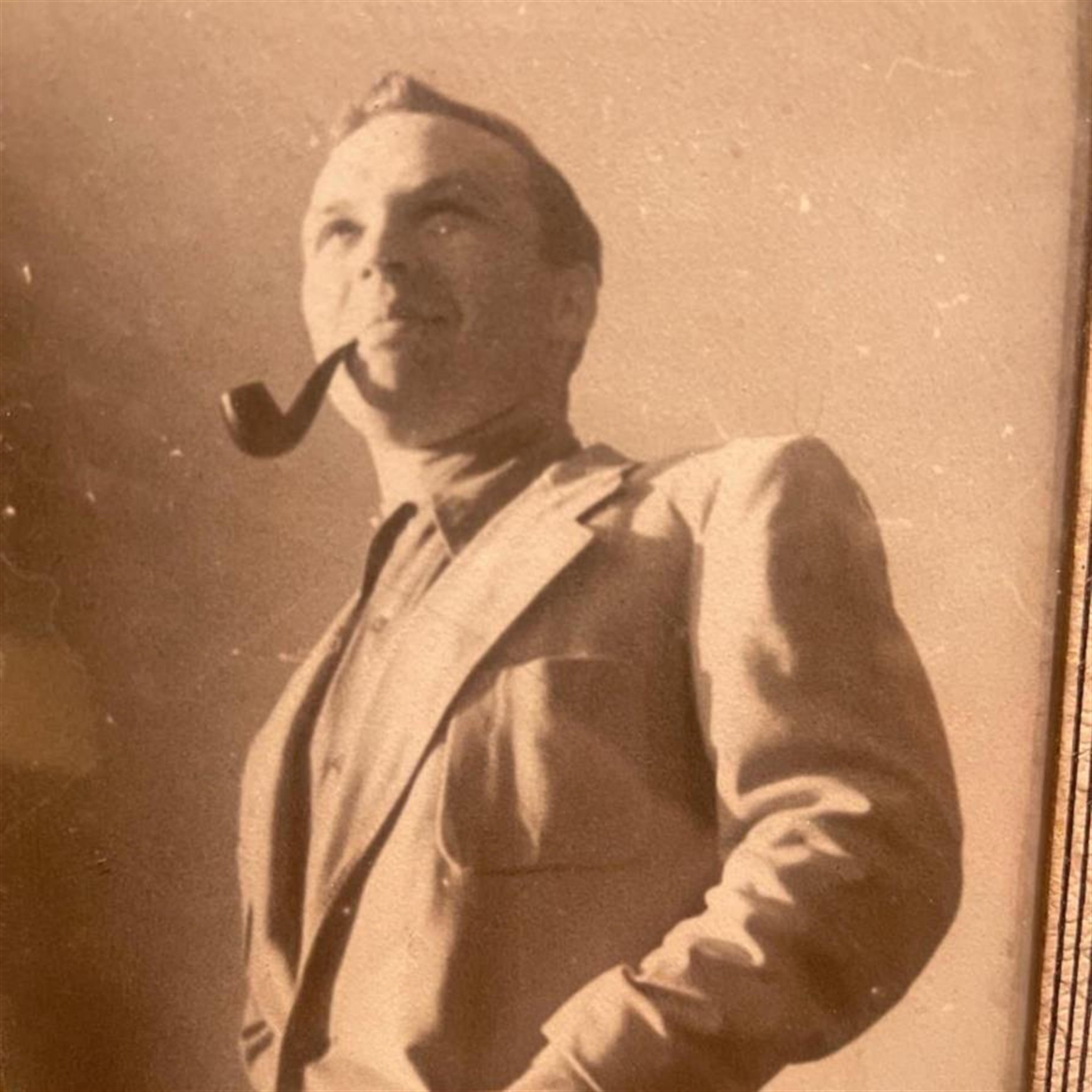 Charles W Miller's obituary picture